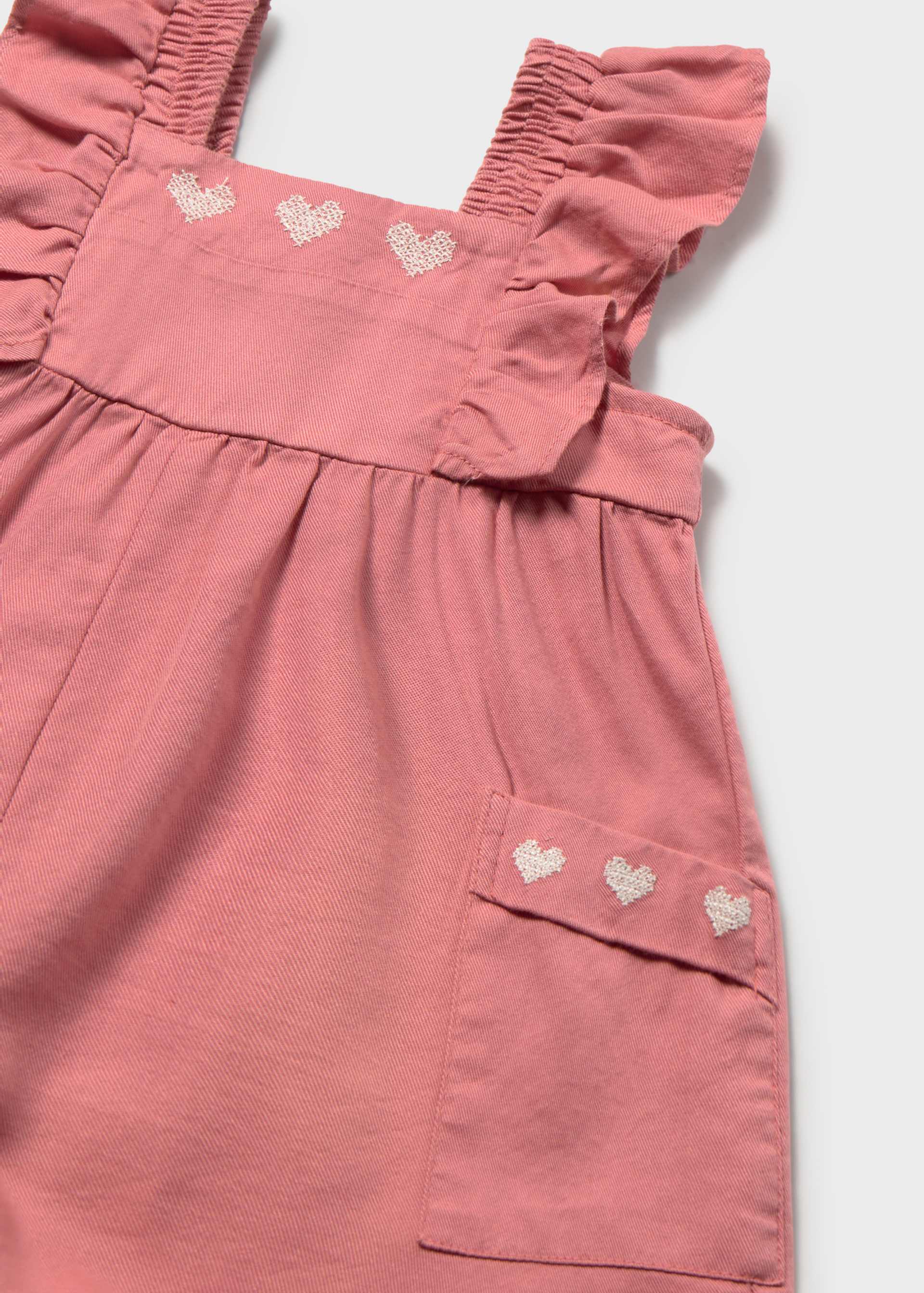 Ruffled jumpsuit baby