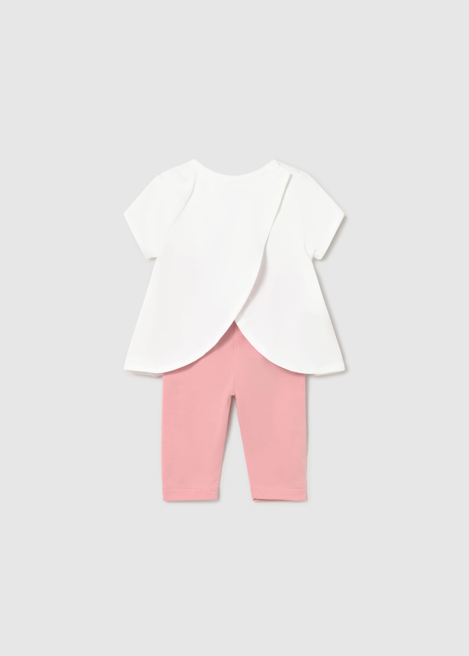 Conjunto 4 piezas muñeca recién nacida