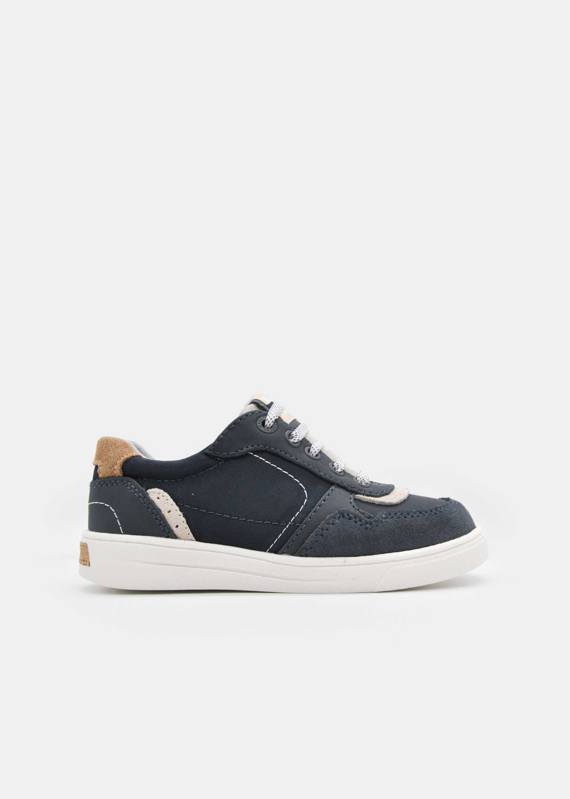 Buty sportowe casual dla chłopca