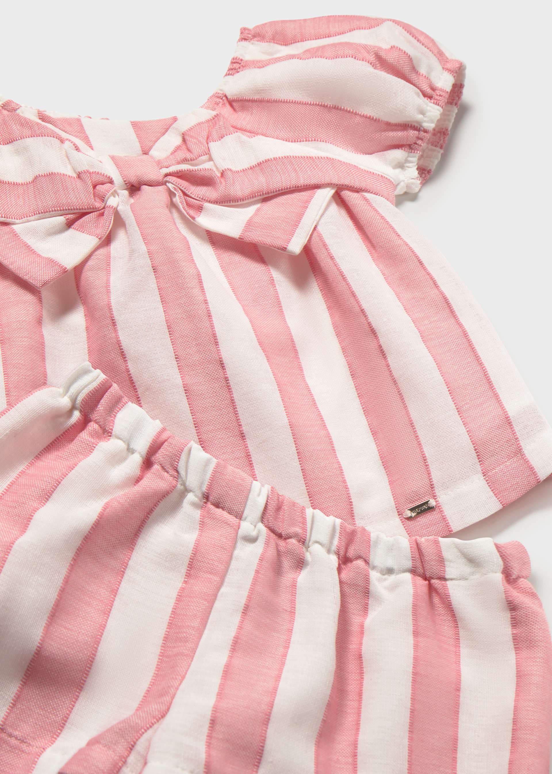Completo a righe bermuda e blusa neonata