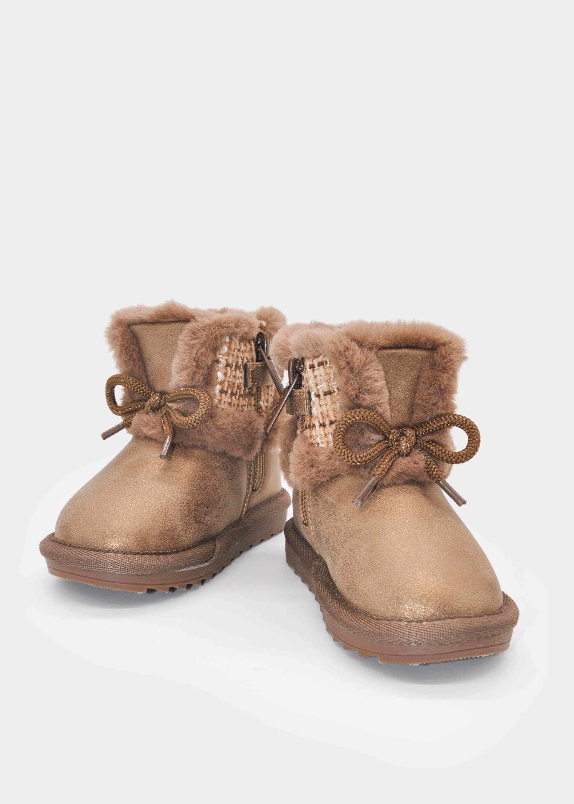 Baby lined ankle boots