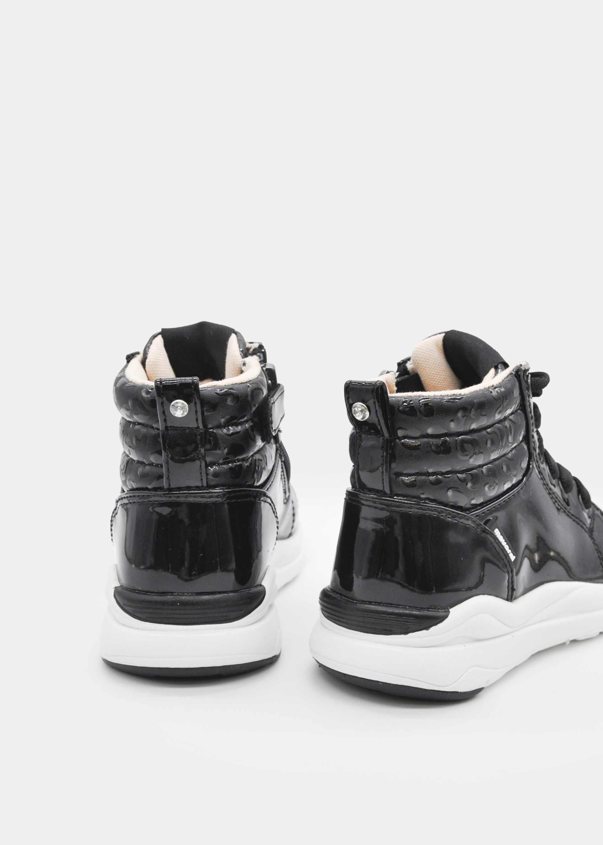 Buty sportowe dla dziewczynki