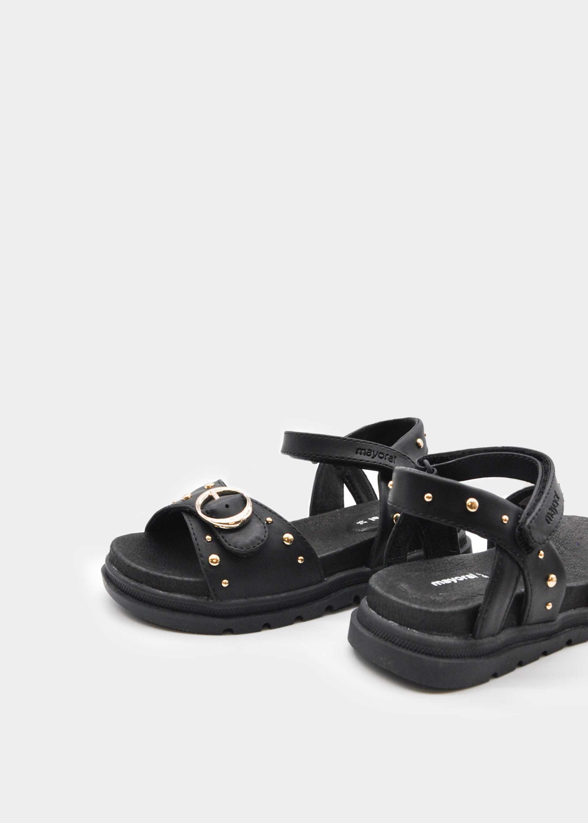 Sandales à clous fille