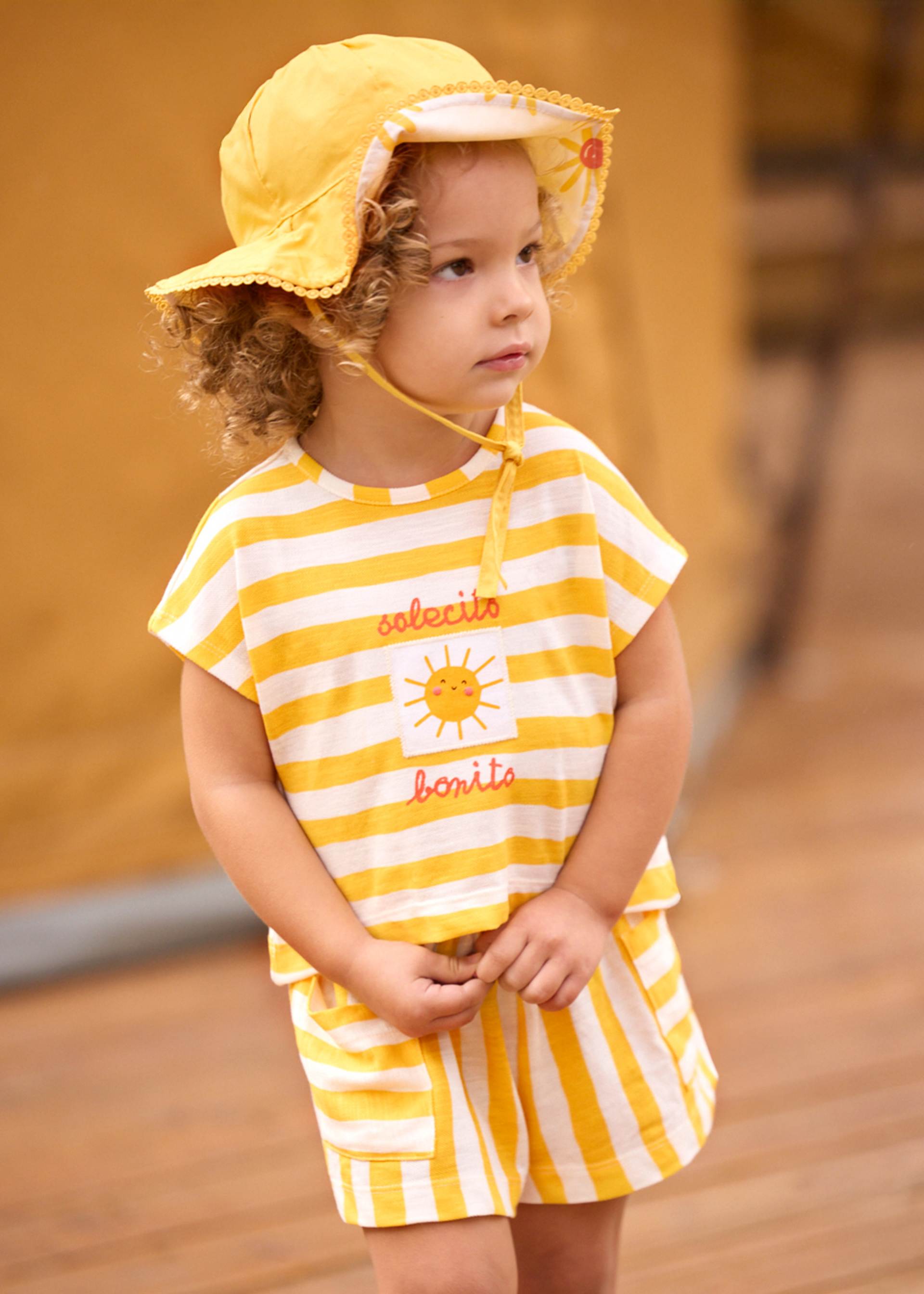Conjunto short y playera rayas bebé