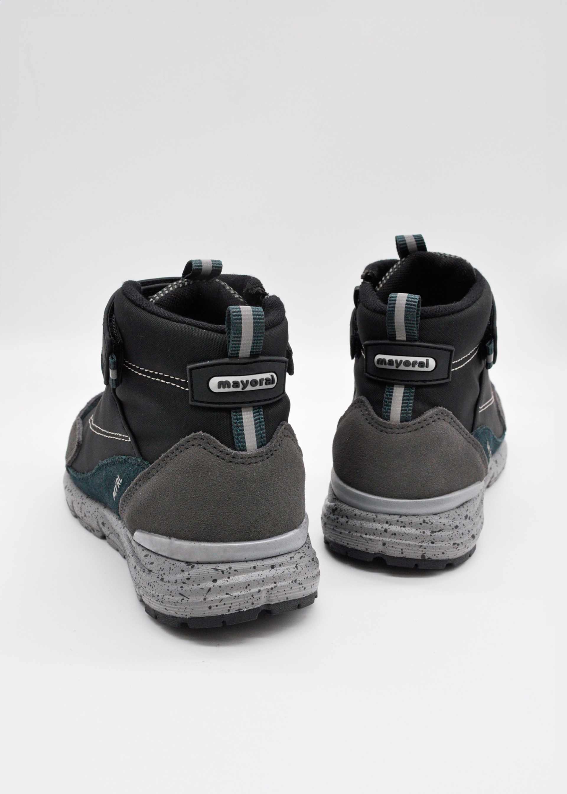 Buty sportowe dla chłopca
