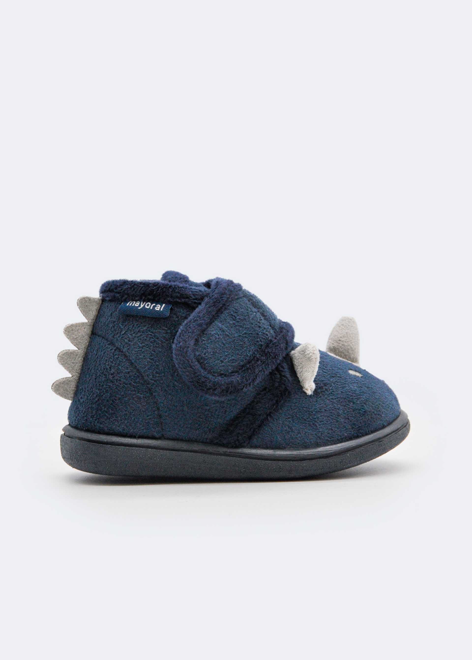 Trainers boy