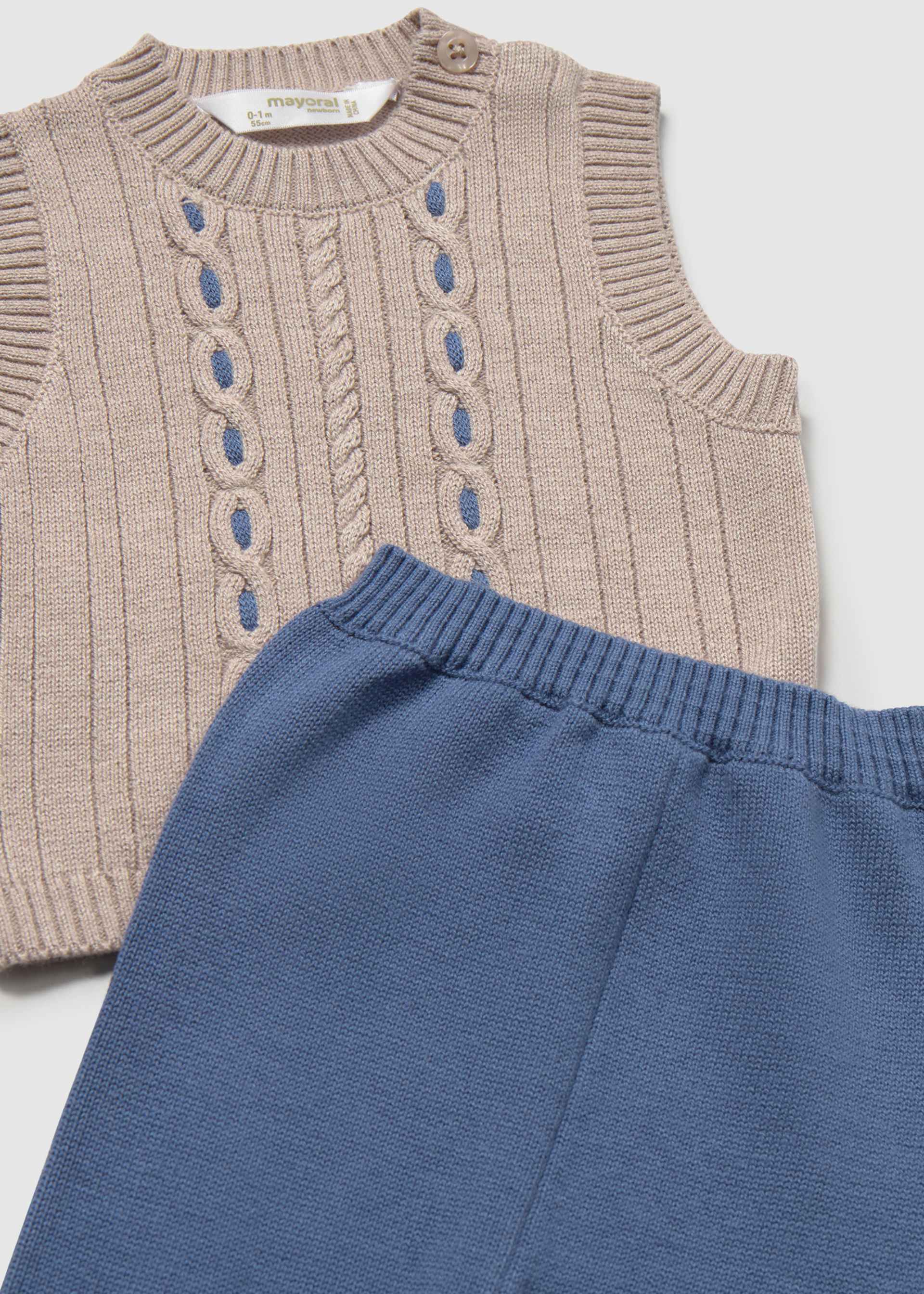 Newborn 3-piece vest set