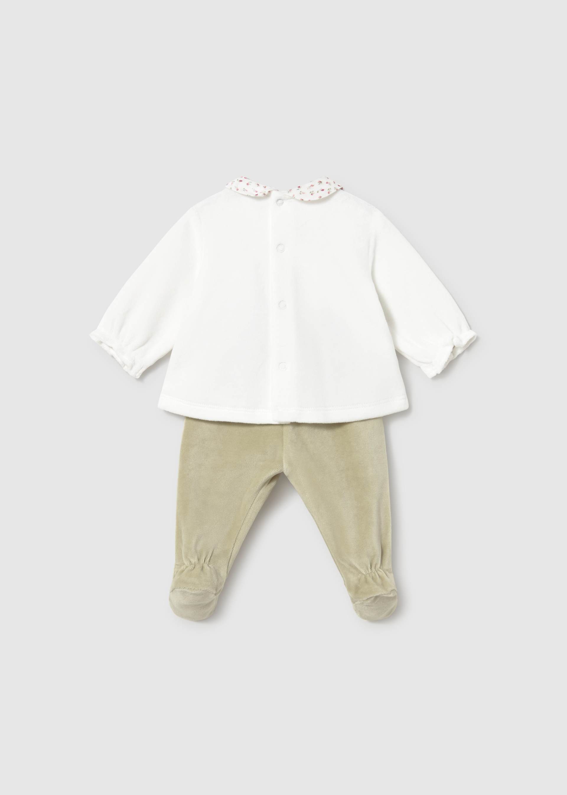 Conjunto calças com pés e camisola recém nascida