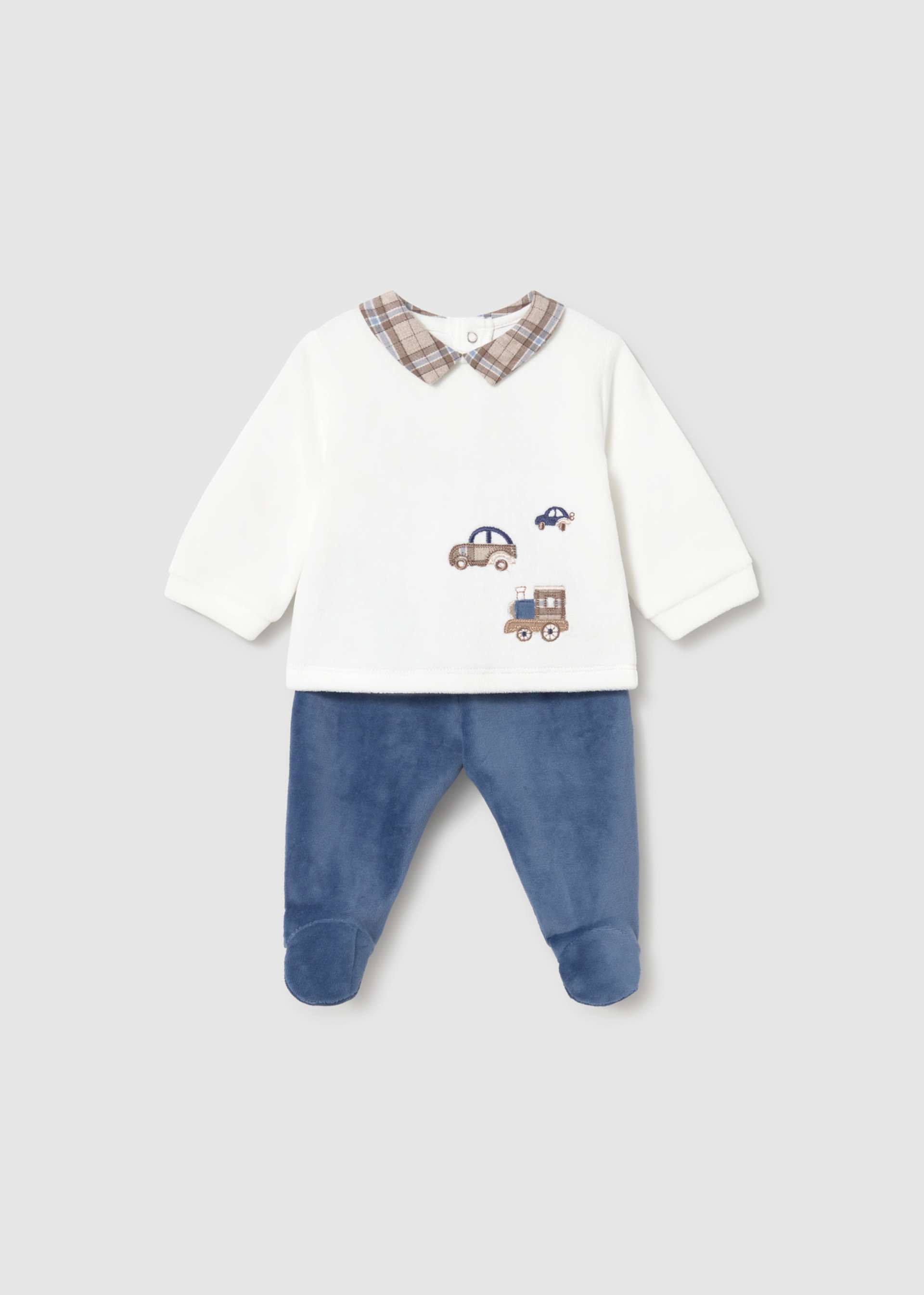 Newborn leg warmers and t-shirt set