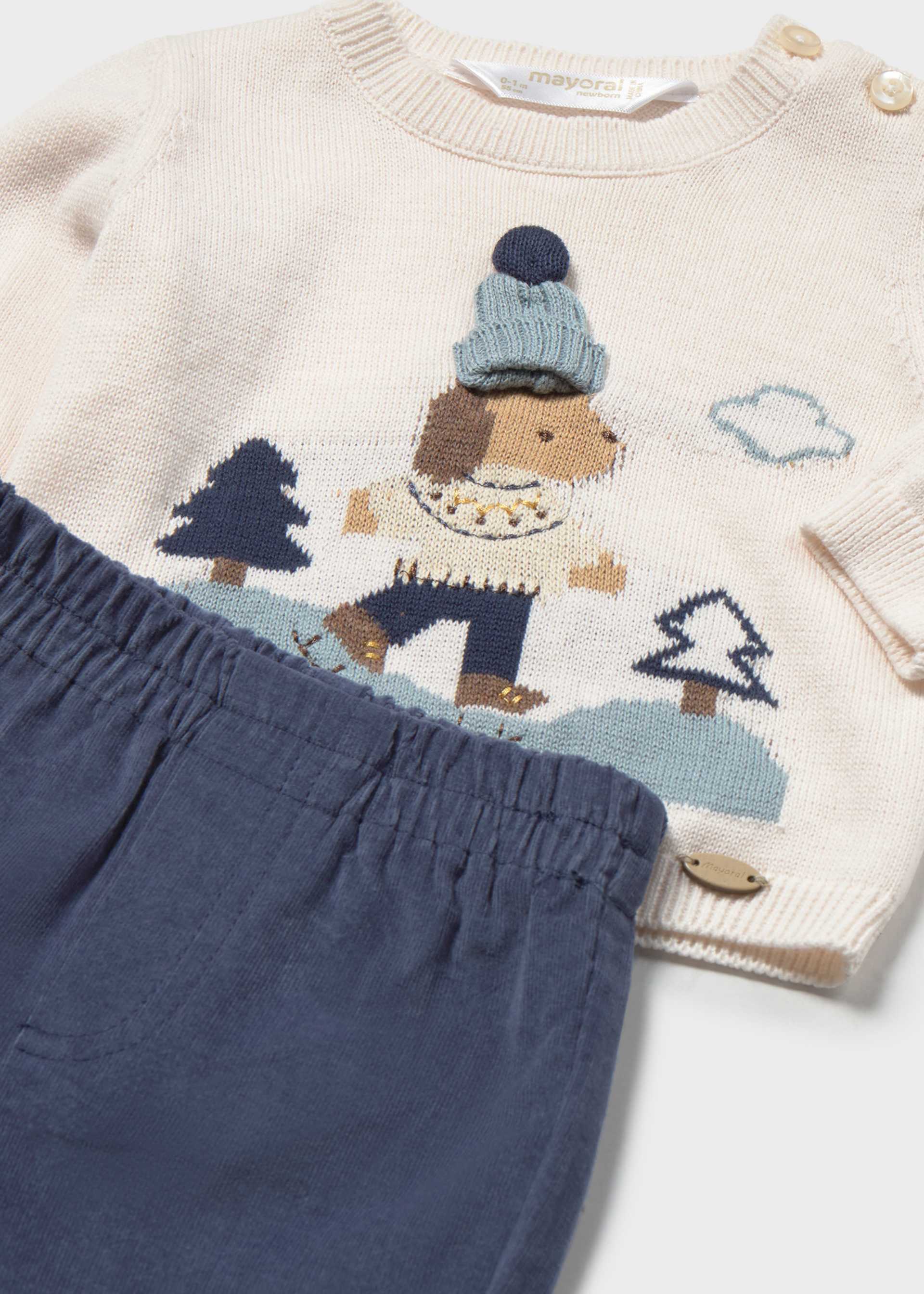 Newborn jacquard trousers and jumper set