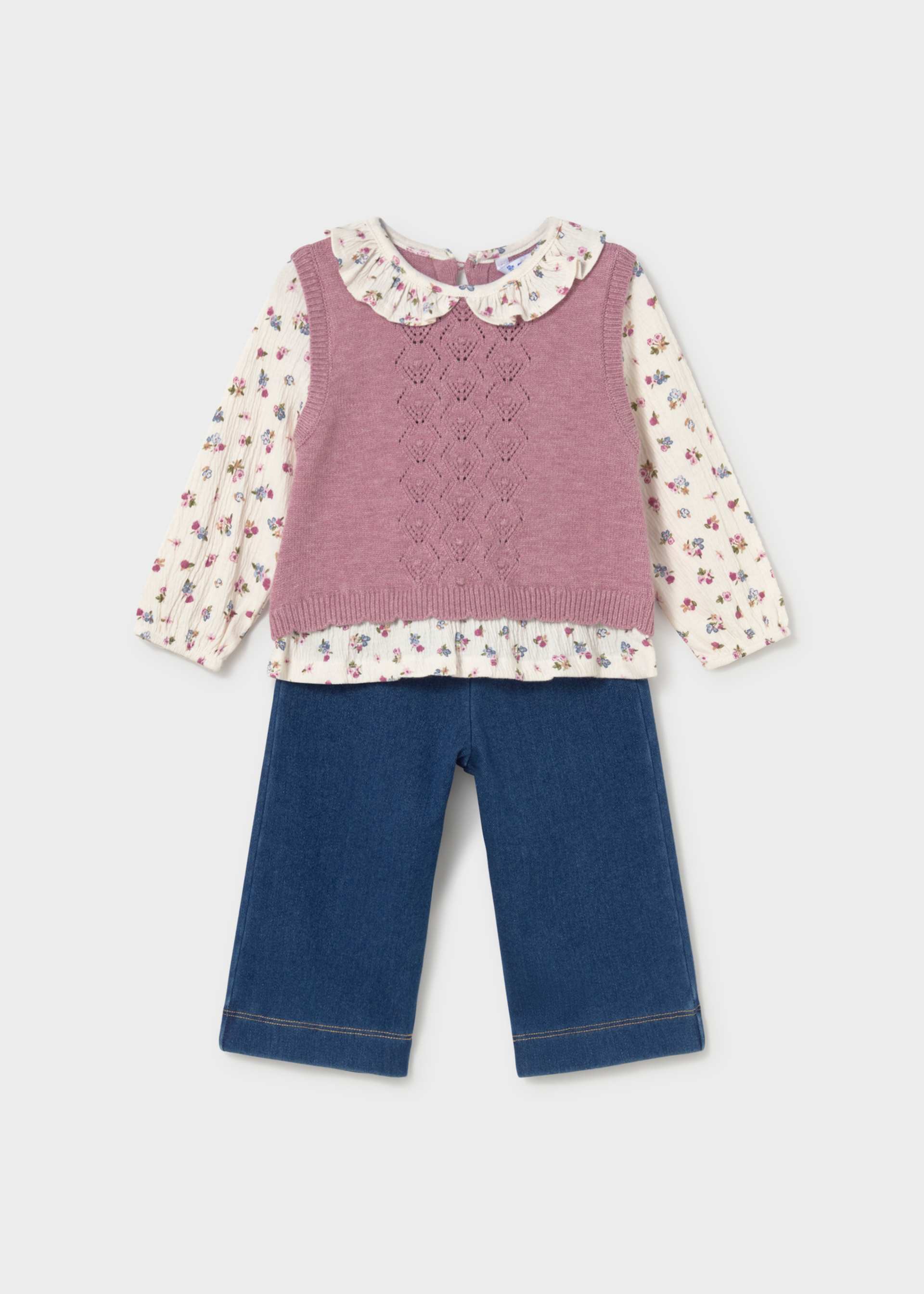 Baby trousers and blouse set with vest