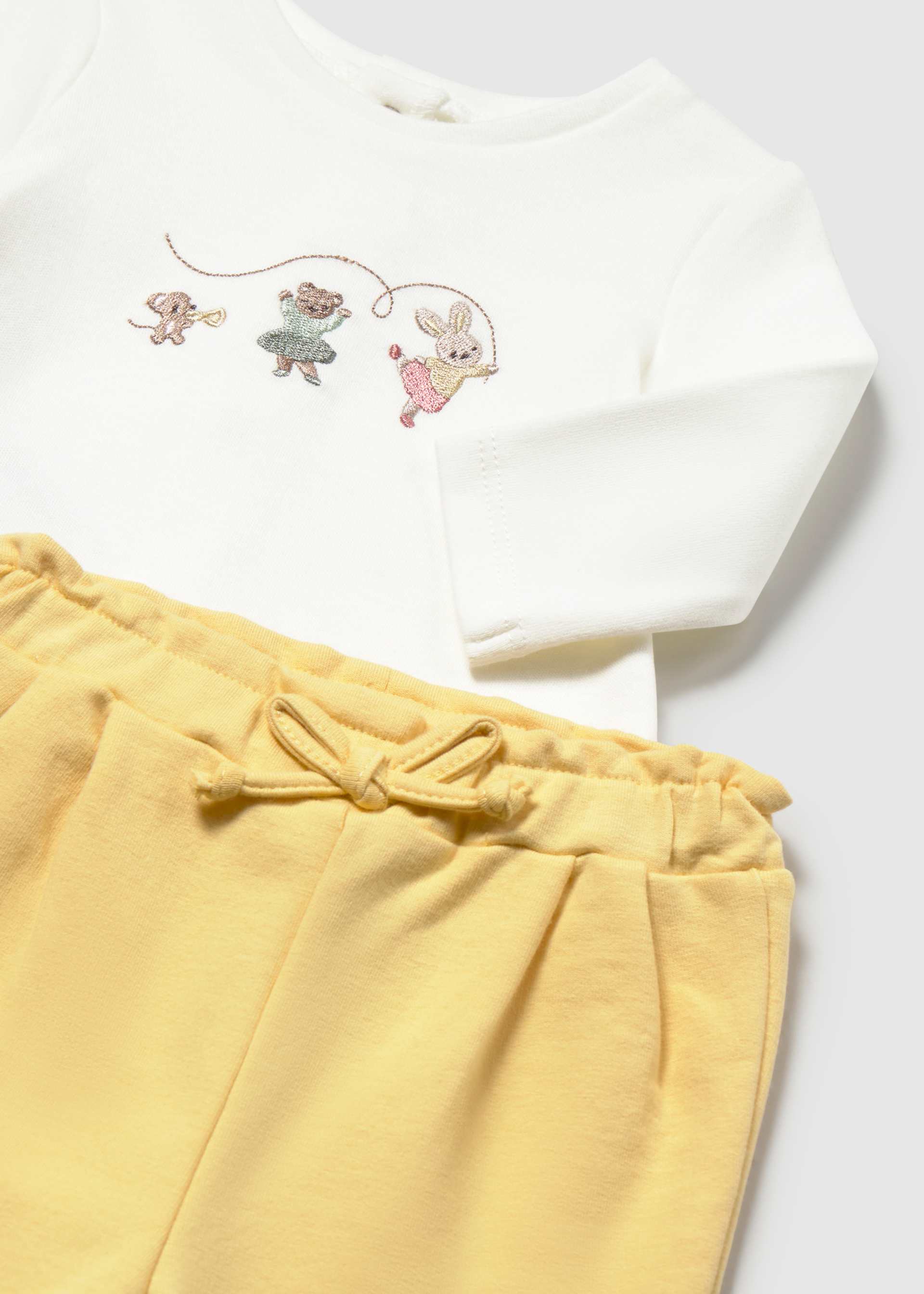 Newborn tracksuit with t-shirt