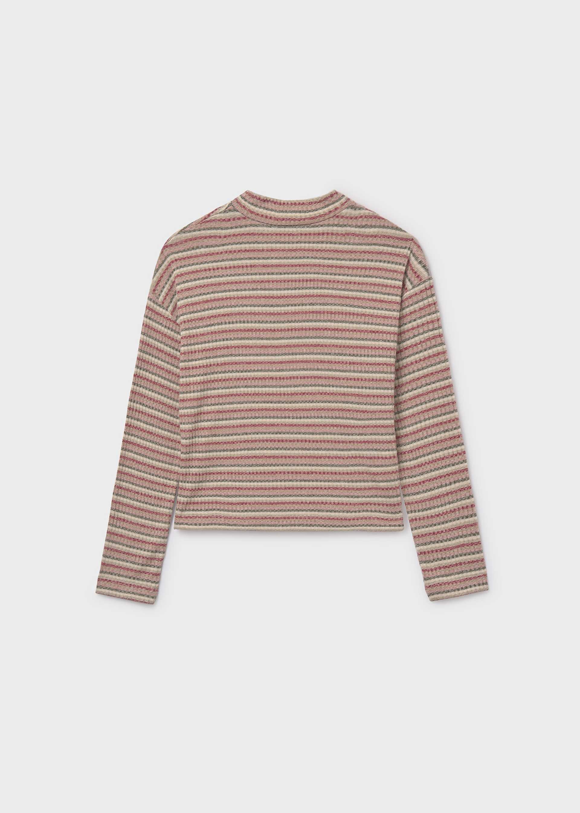 Playera cuello semi alto chica