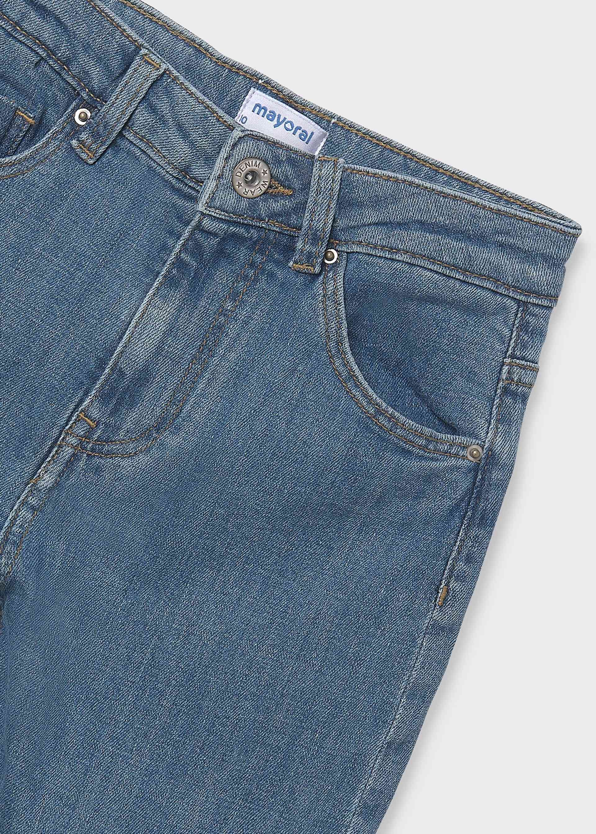 Pantalón de mezclilla acampanado básico chica Pantalón de mezclilla acampanado básico chica