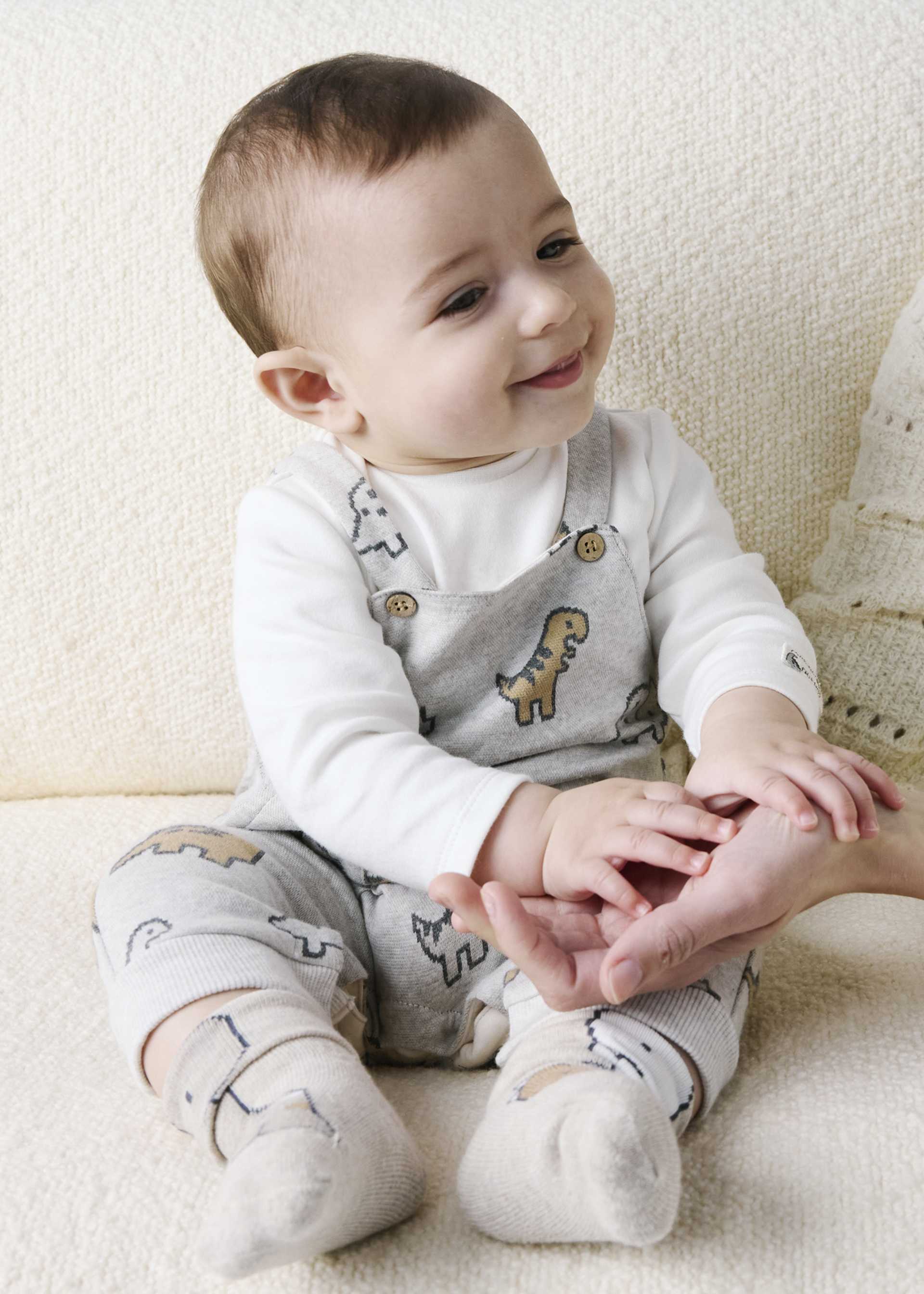 Pelele peto dinosaurios recién nacido