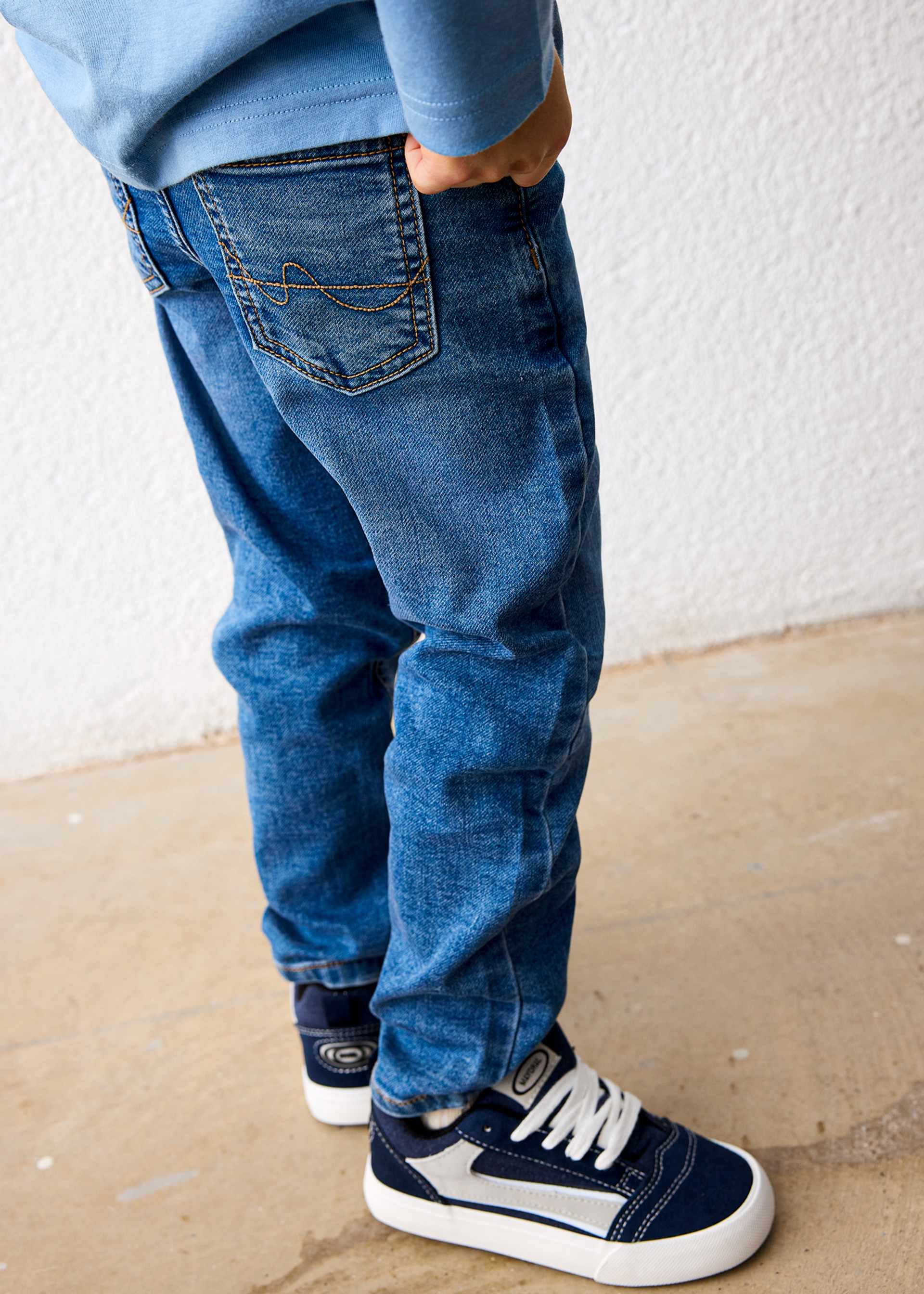 Pantalón vaquero niño Pantalón vaquero niño