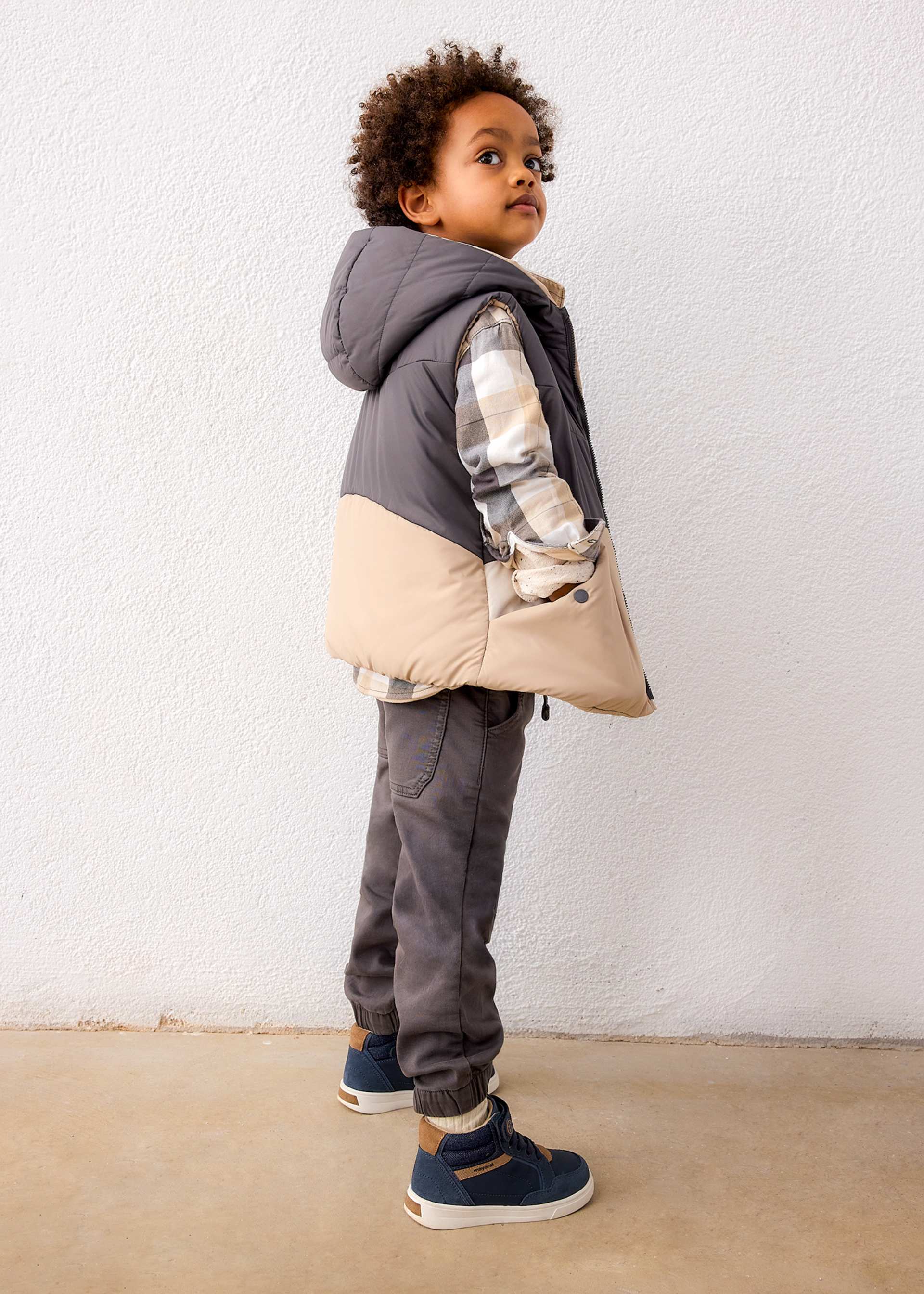 Vesta reversibila baiat