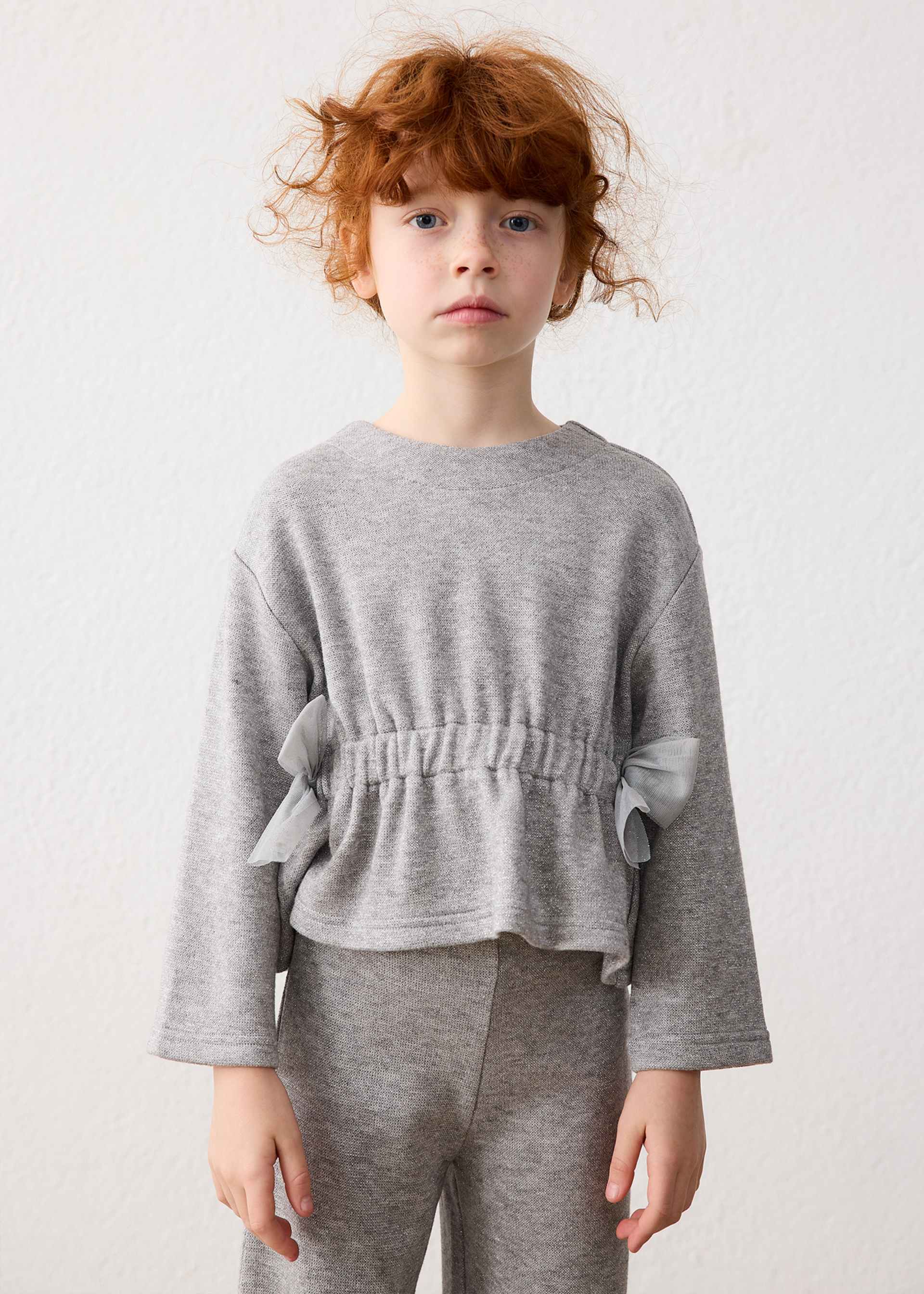 Girl trousers and jumper bows set