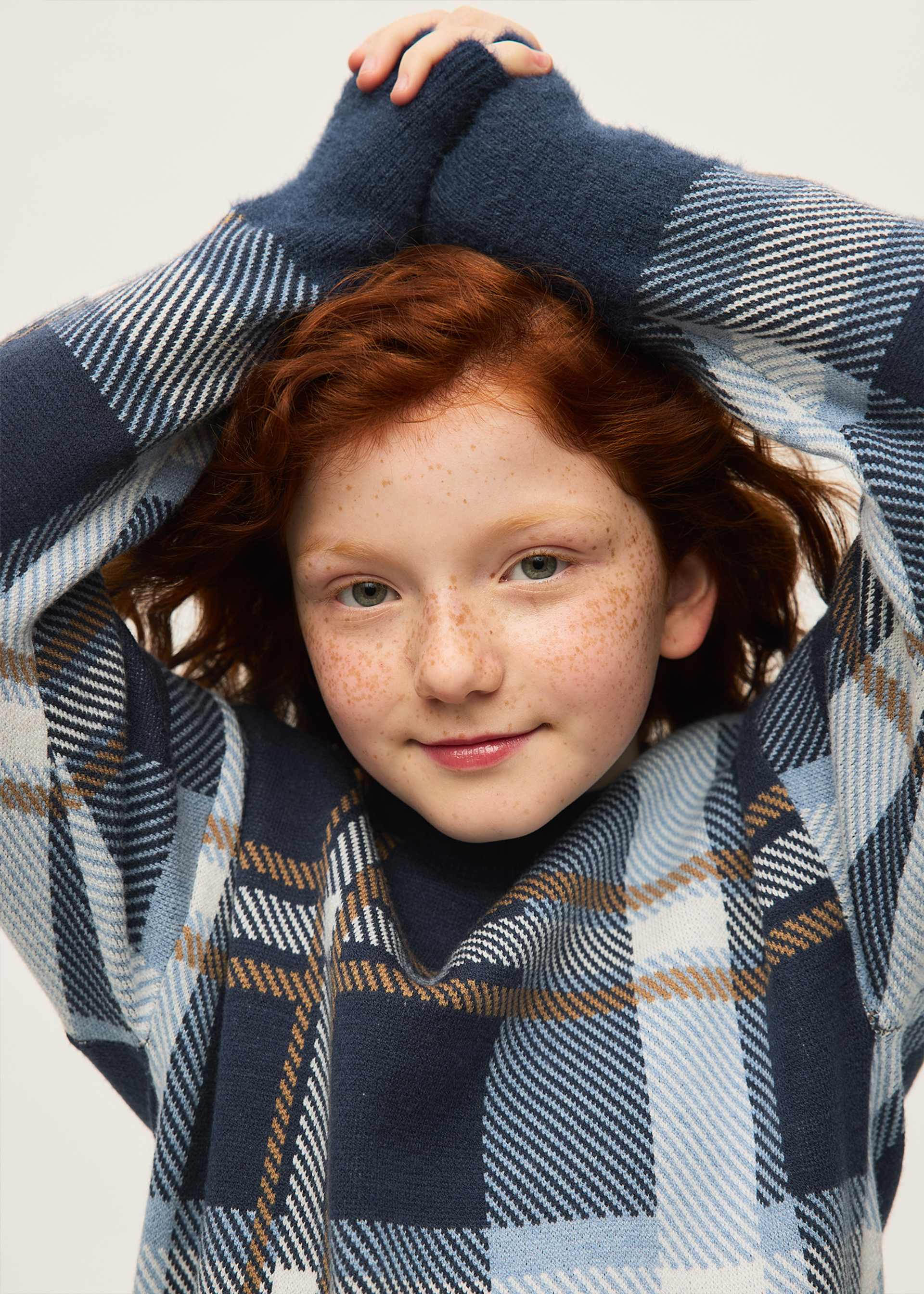 Girls' jumper and trousers set