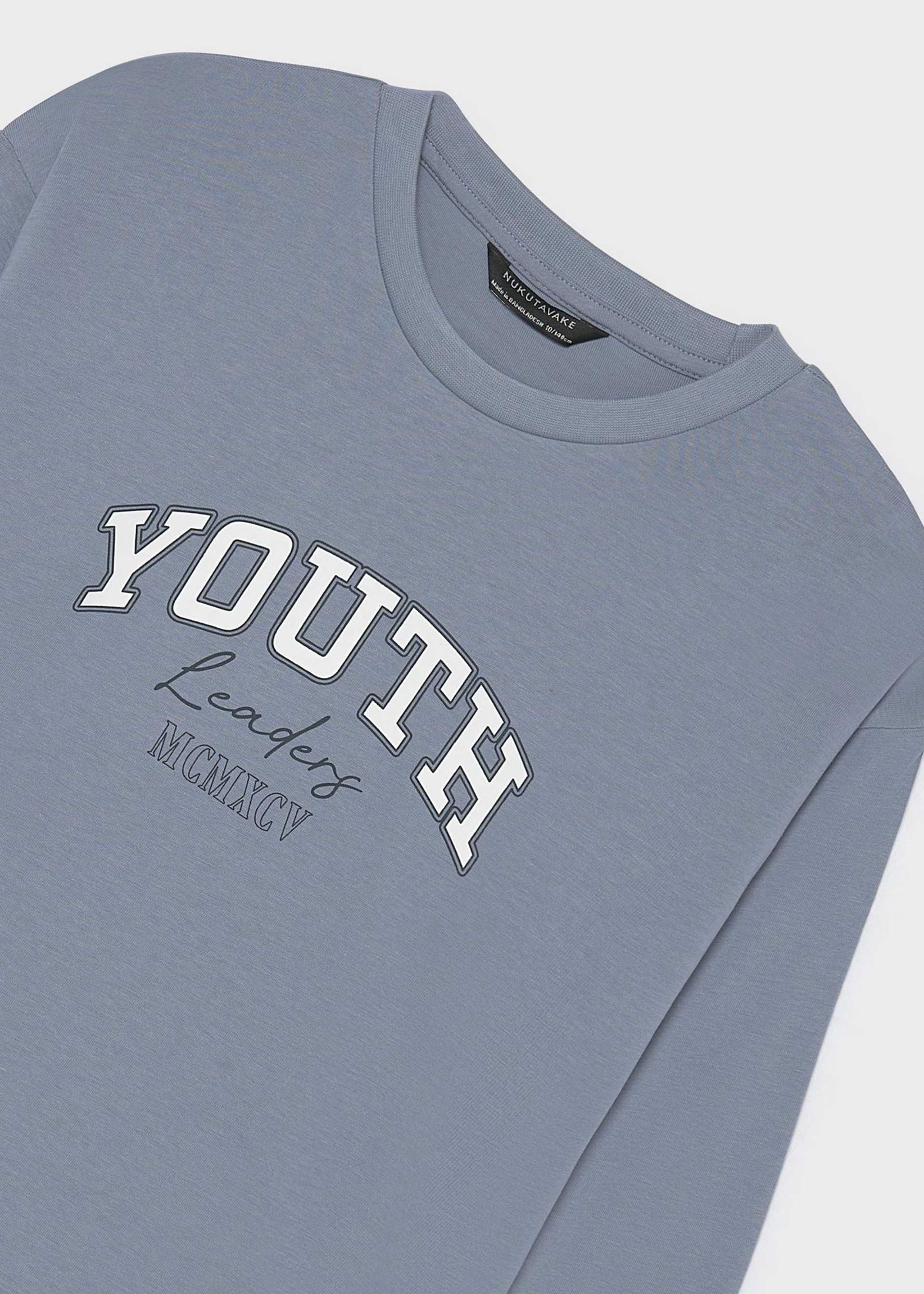 Playera letras básica chico