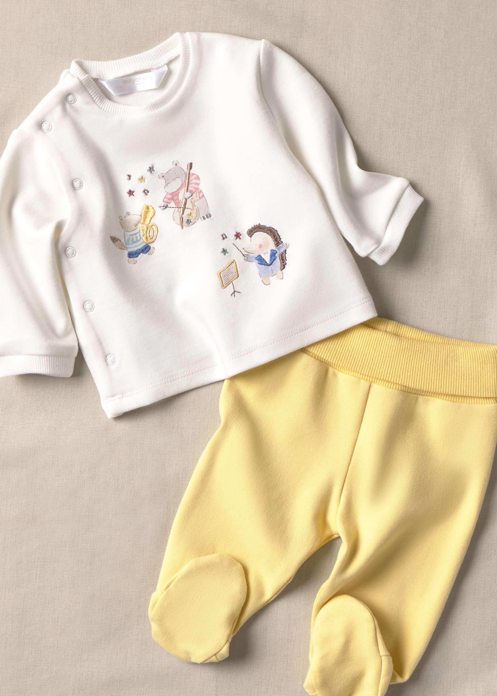 Conjunto polaina y sudadera recién nacido