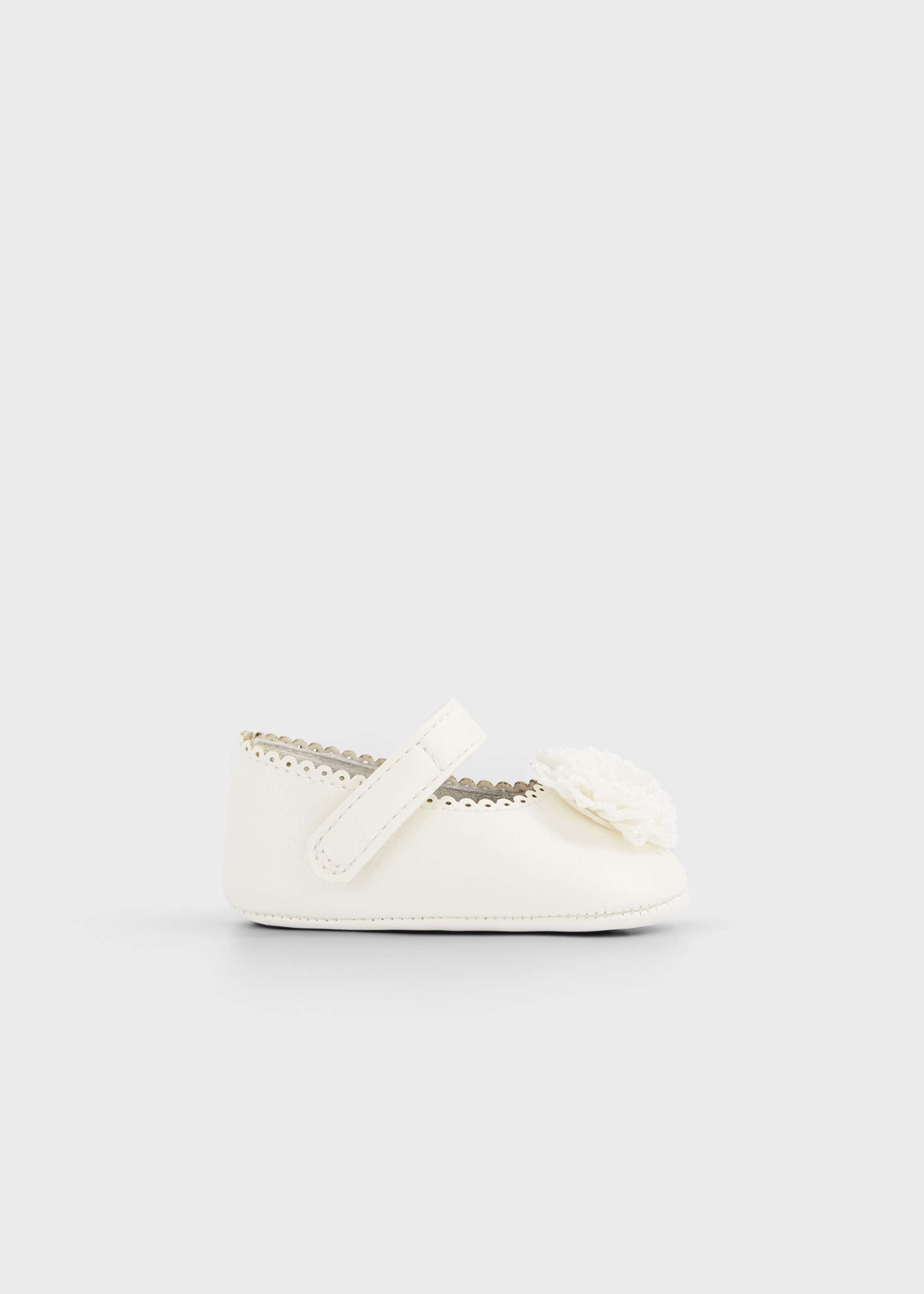Ballerines fleur nouveau-né