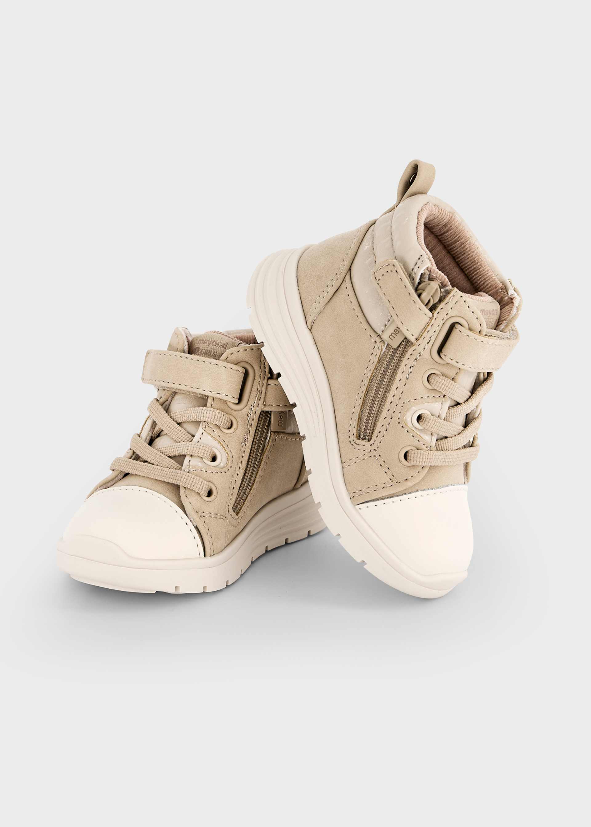 Baby trainers