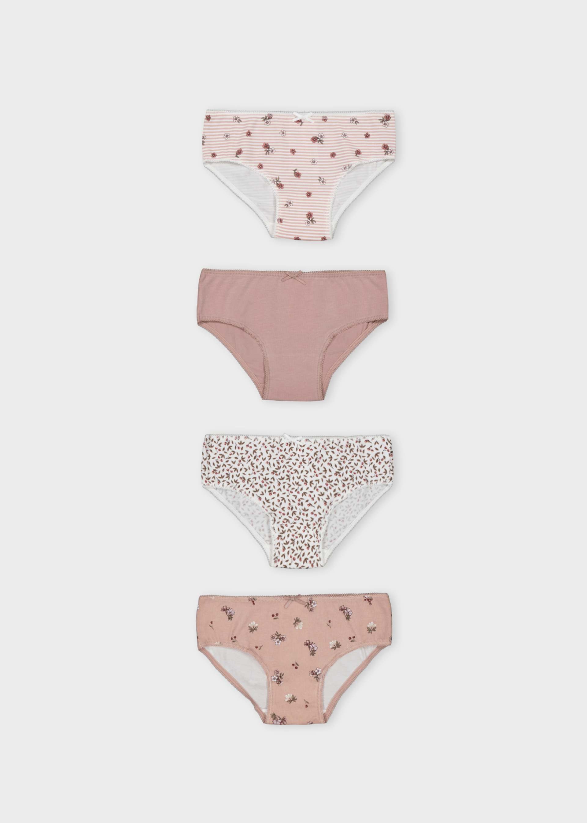 Set 4 braguitas niña