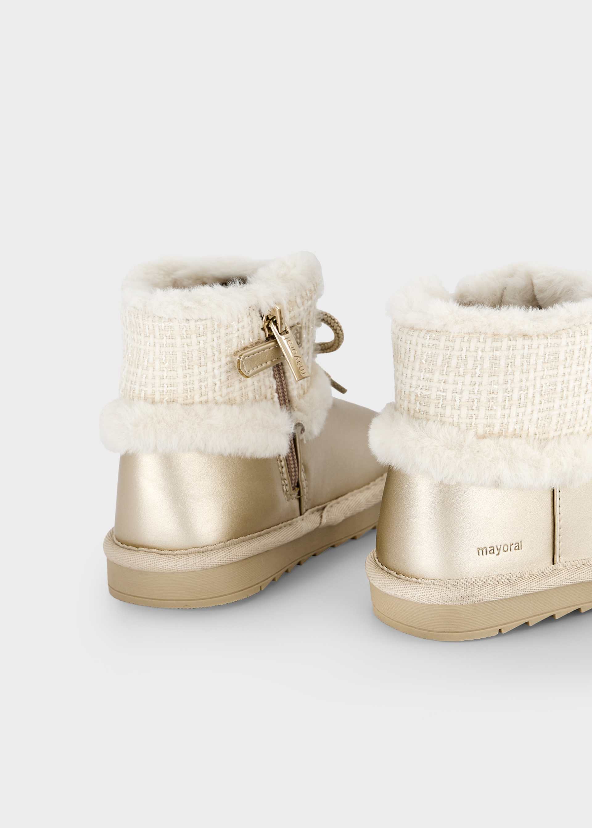 Bottines en fourrure fille
