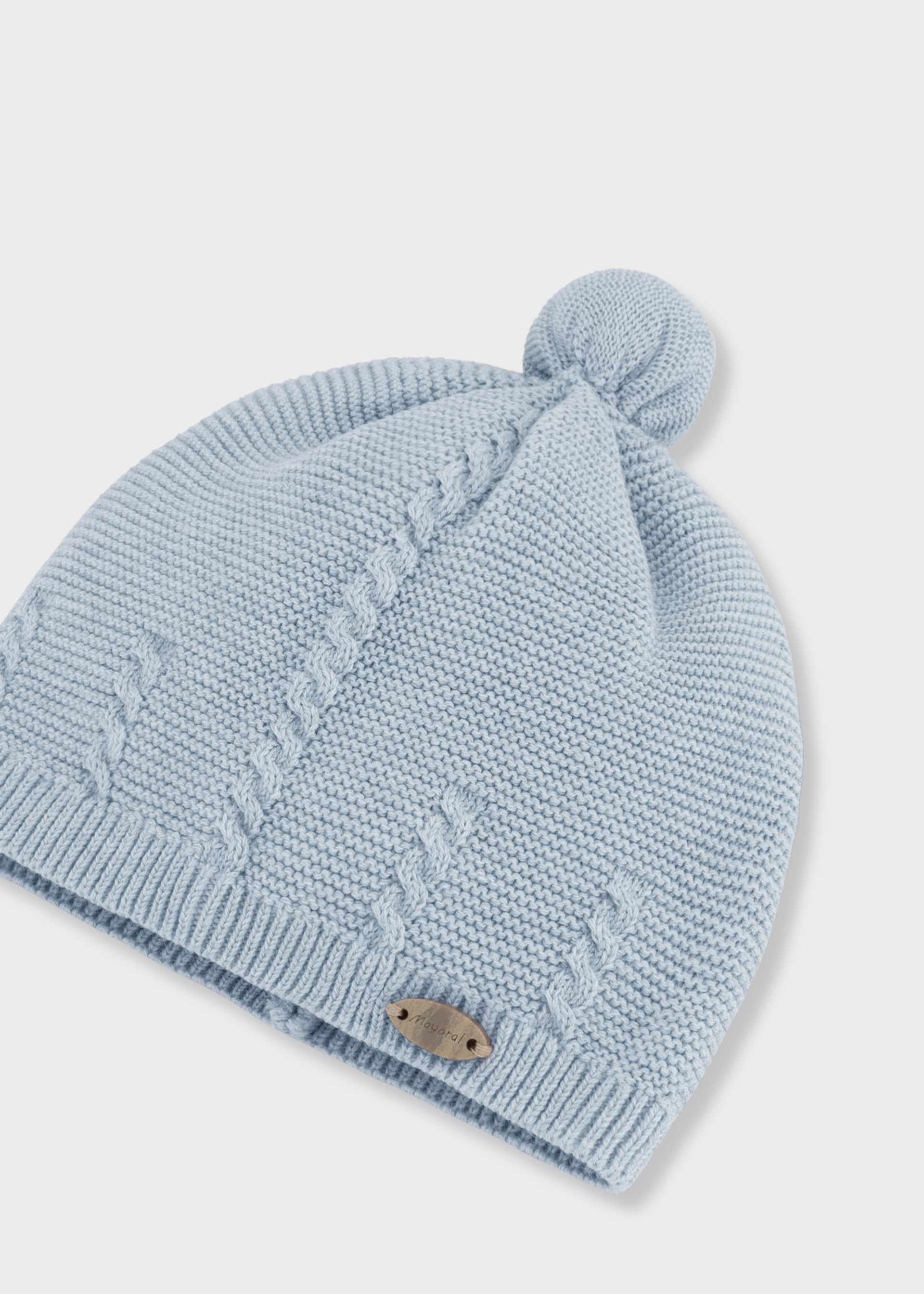 Newborn knit hat