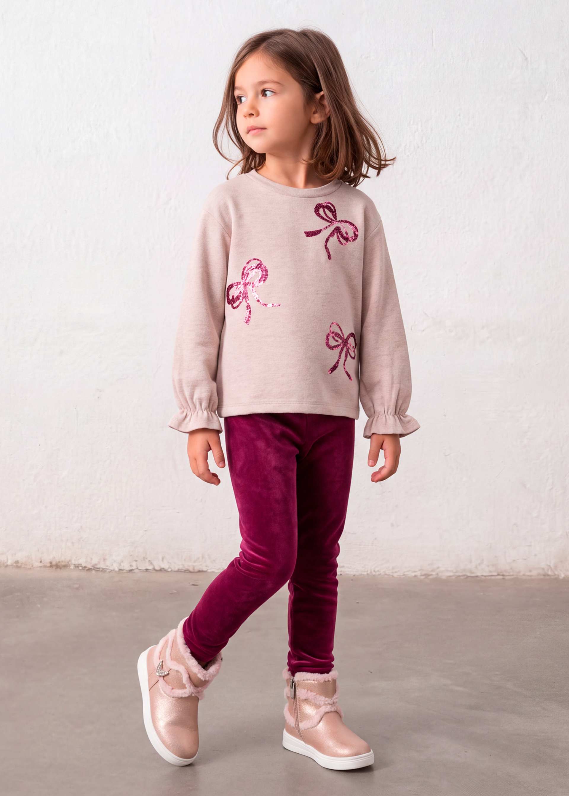 Girl Bow Sweatshirt and Leggings Set