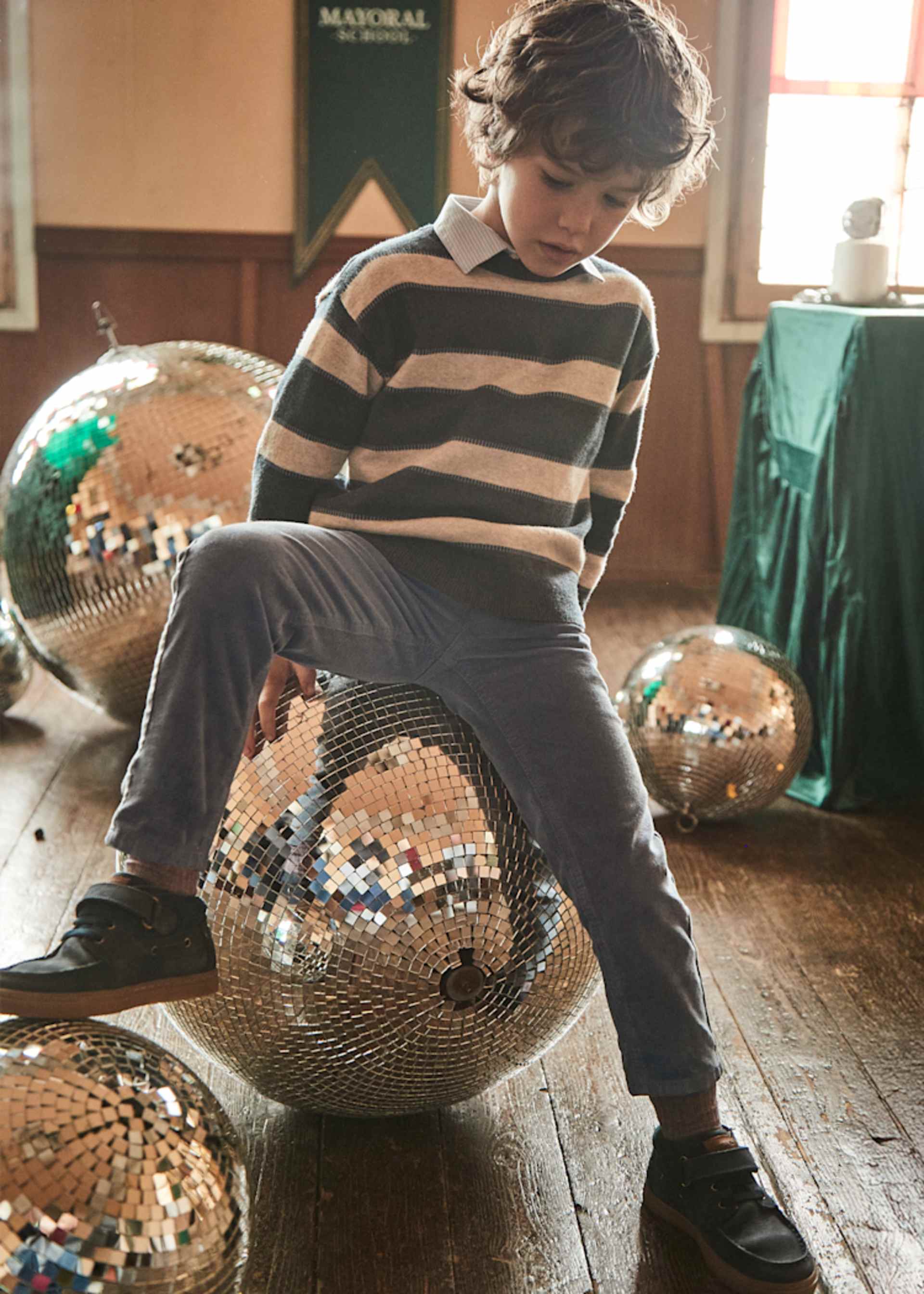 Boys basic corduroy trousers