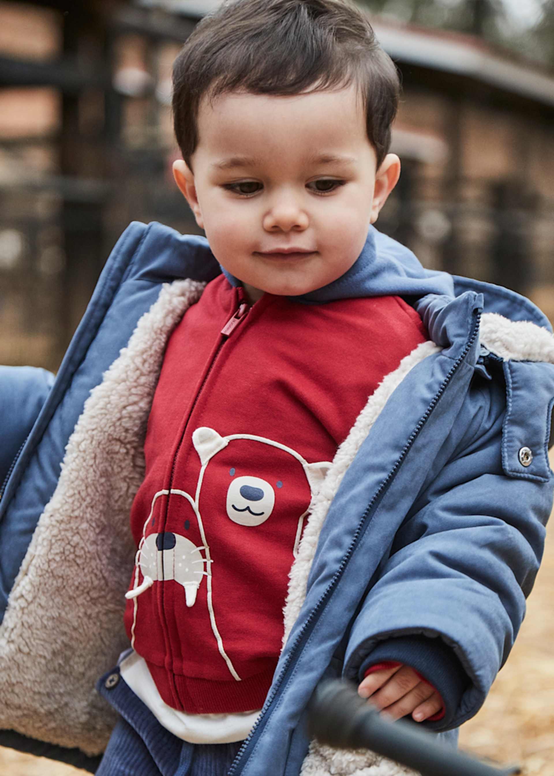 Bluza interaktywna zapinana na suwak dla niemowlęcia Bluza interaktywna zapinana na suwak dla niemowlęcia