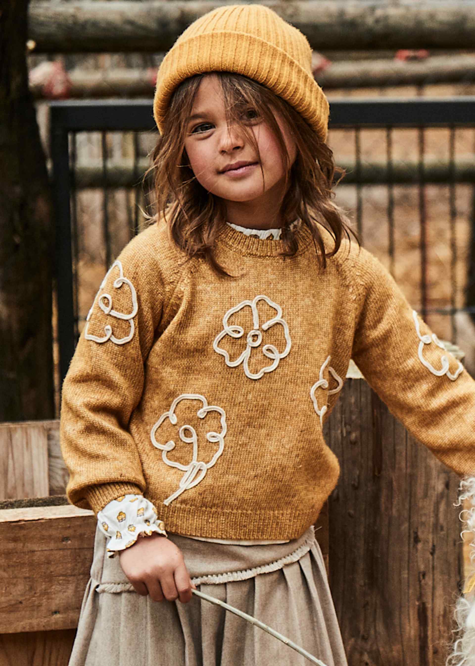 Pullover Blumenapplikation Mädchen