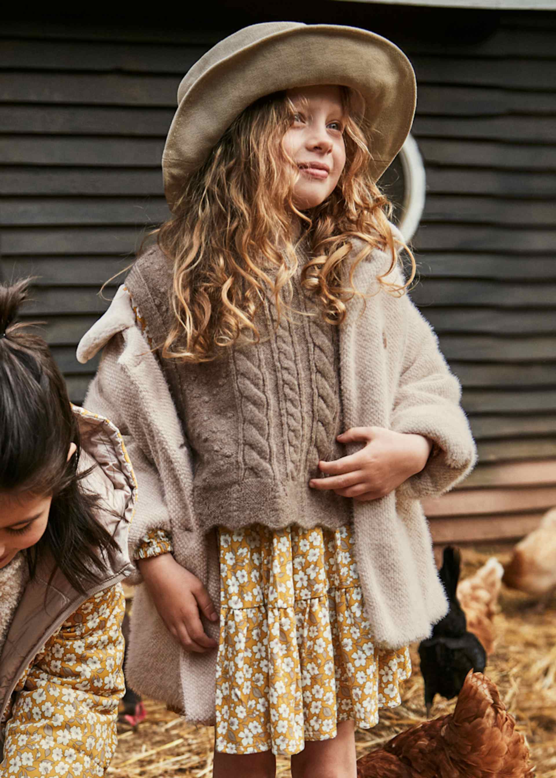 Colete tricô laços menina