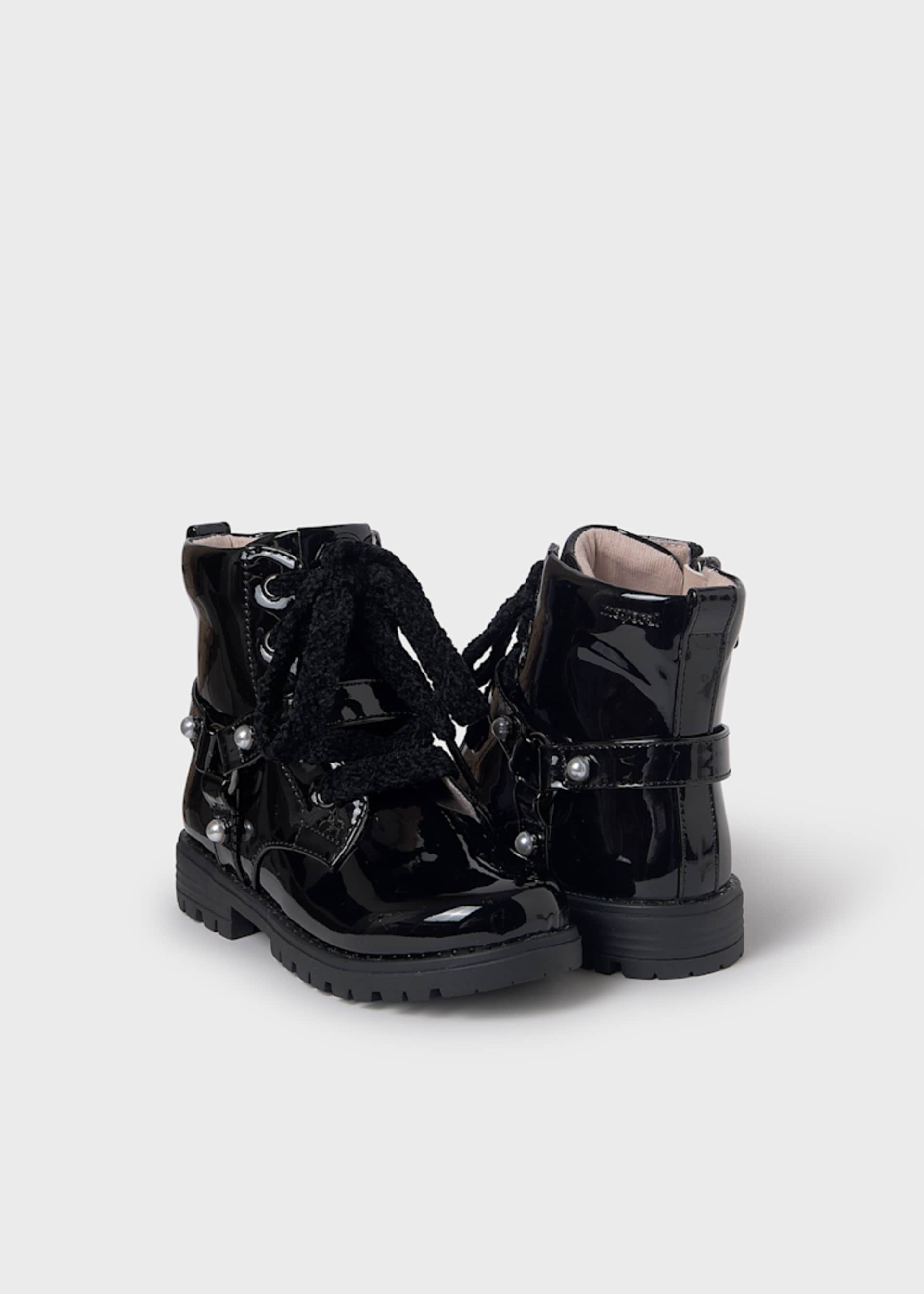 Bottines biker en cuir verni fille Bottines biker en cuir verni fille