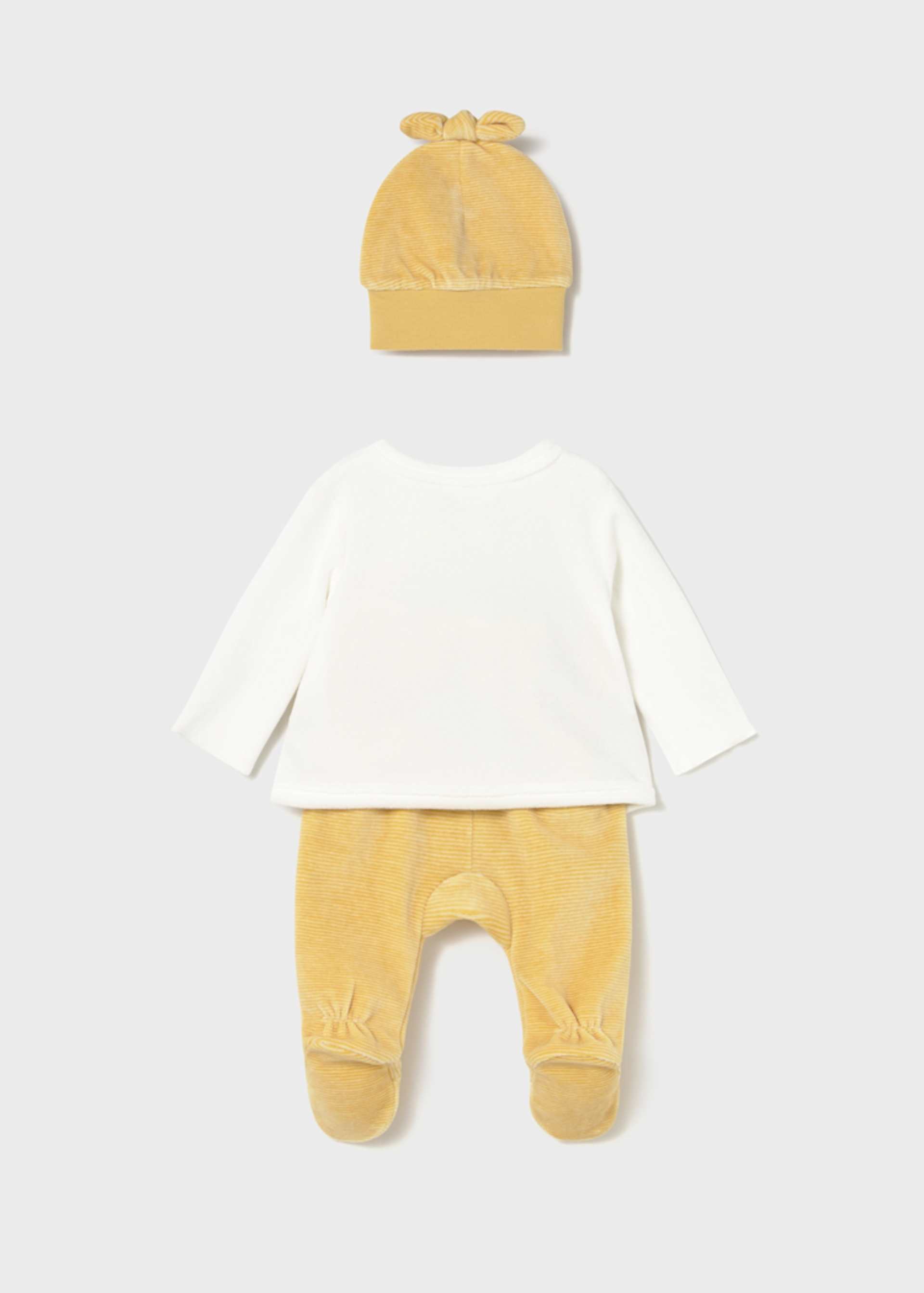 Newborn Girl 3-Piece Knit Set