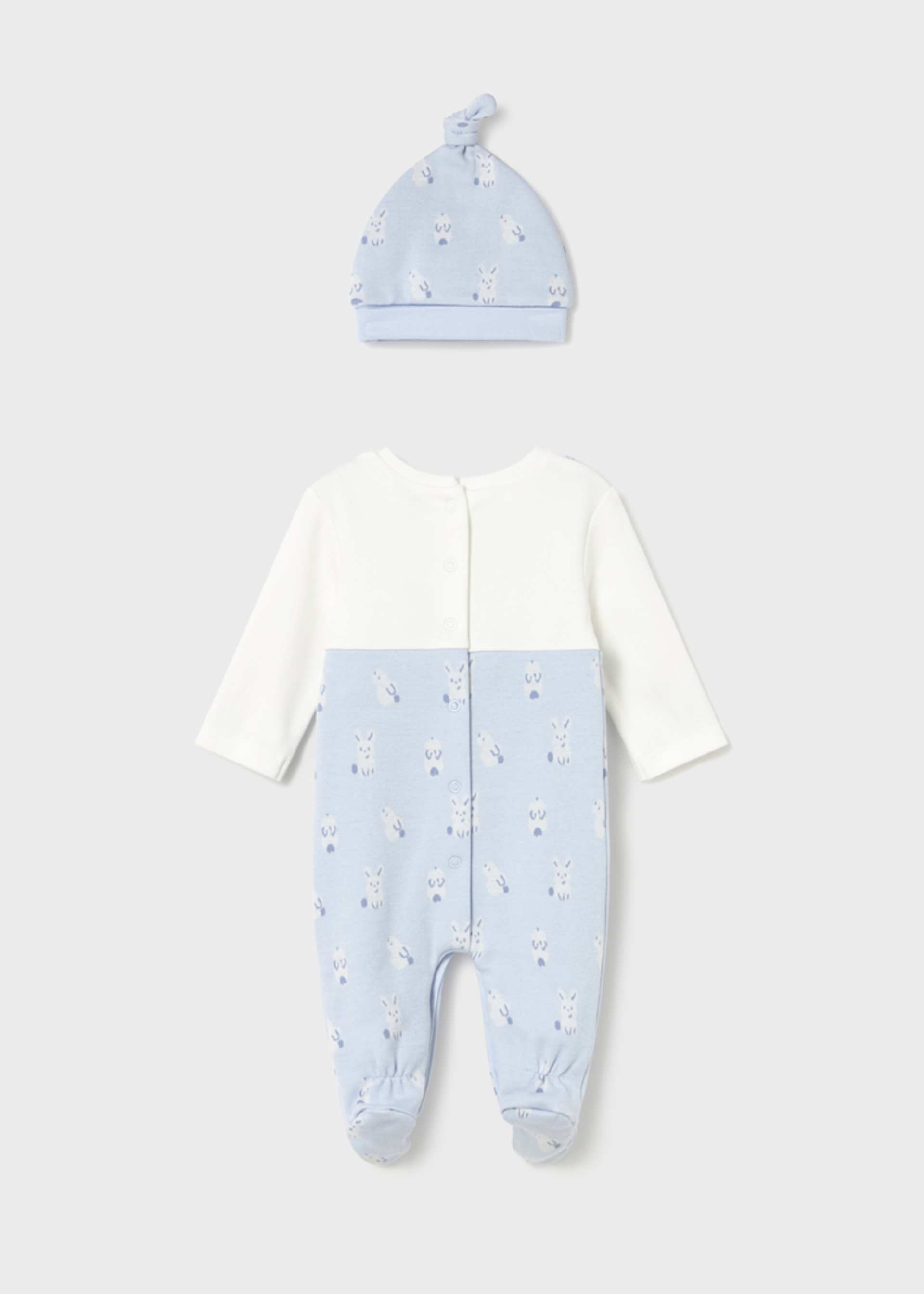 Newborn romper and hat
