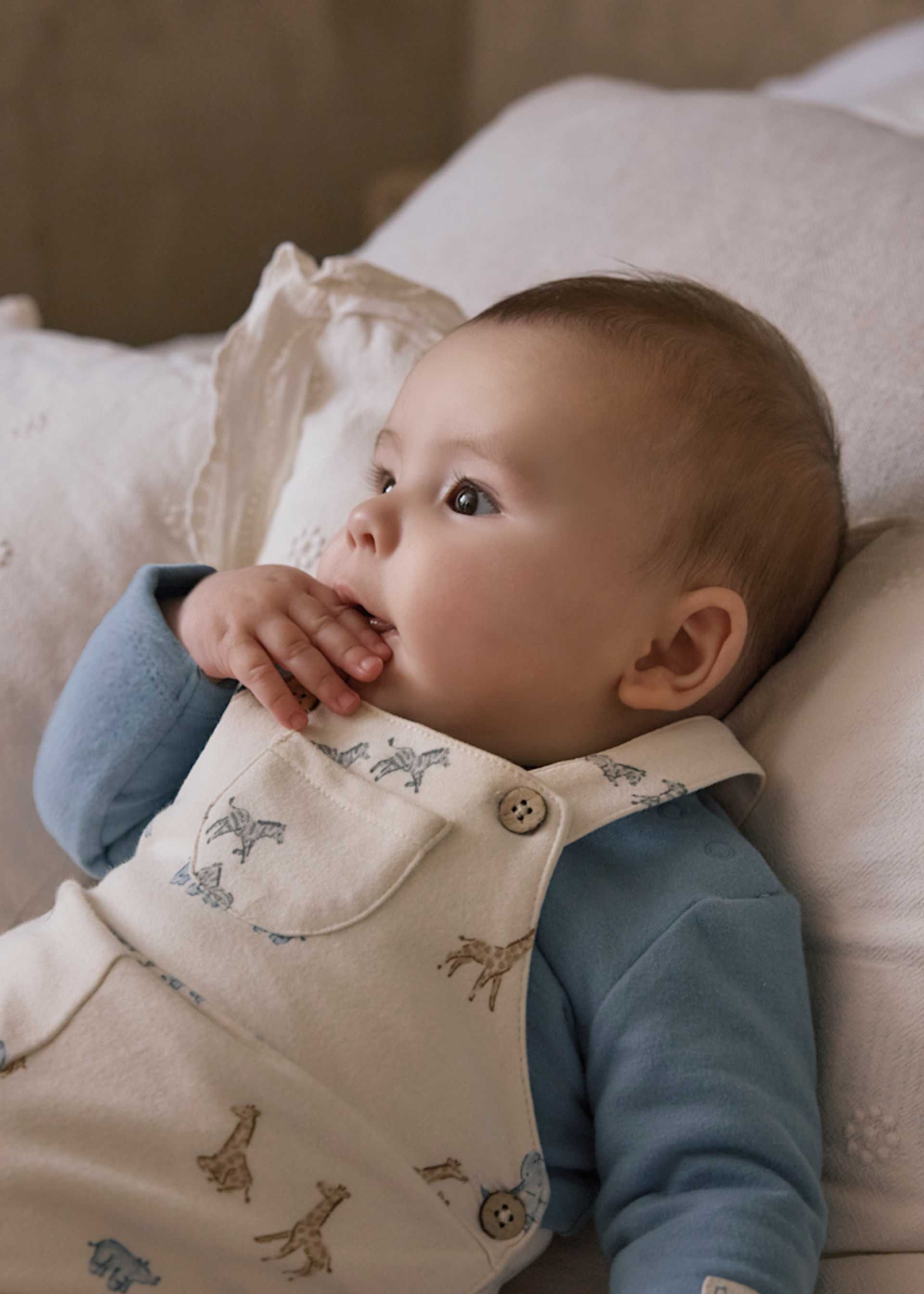 Newborn print dungaree set