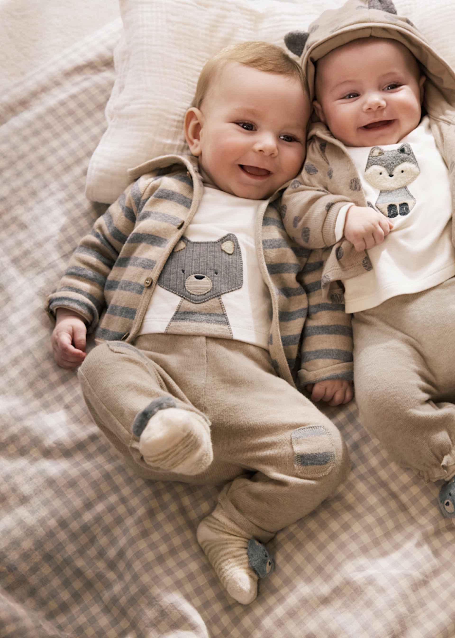 Newborn 3 piece tracksuit with T-shirt