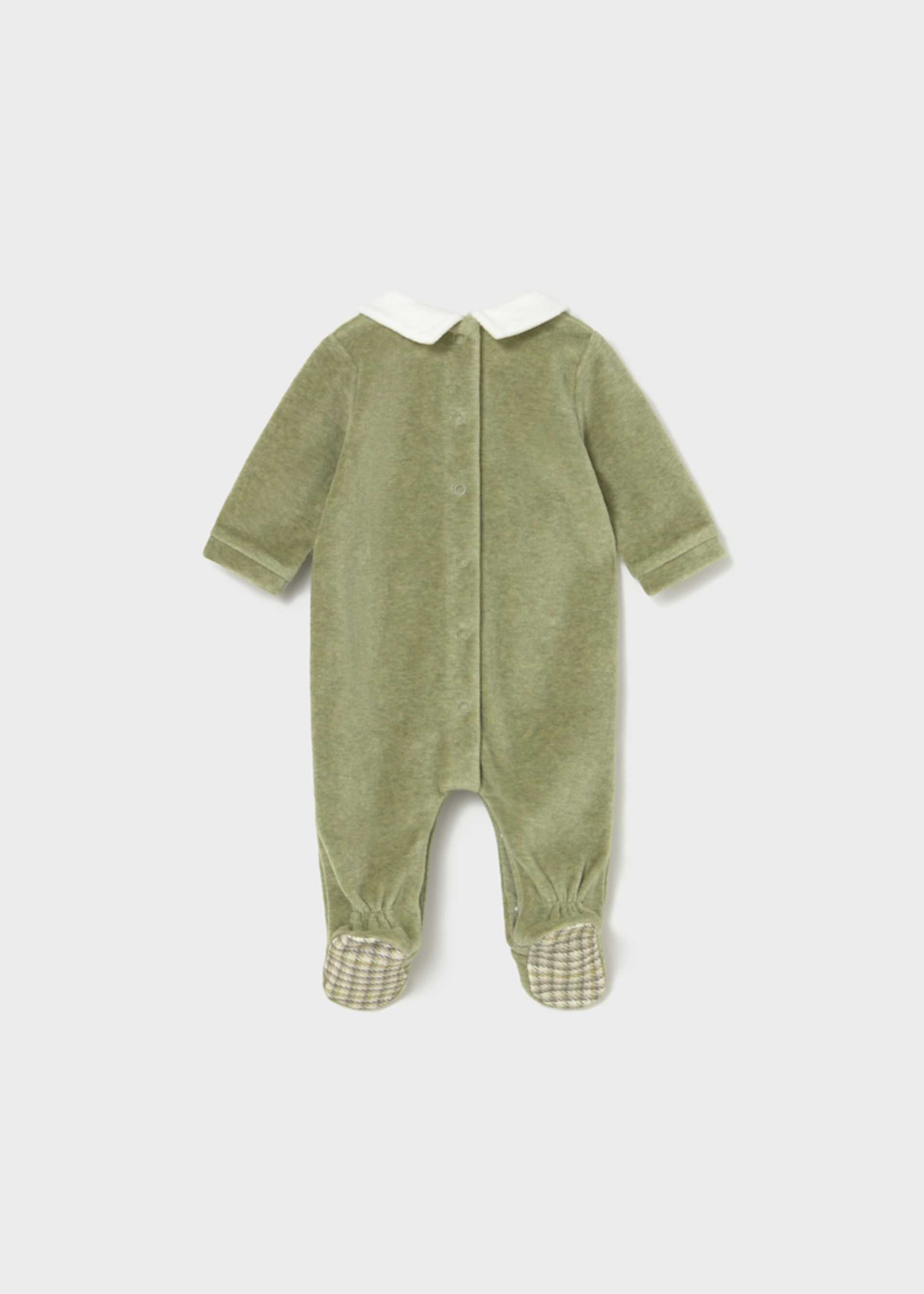 Pijama plusat cu guler nou-nascut Pijama plusat cu guler nou-nascut