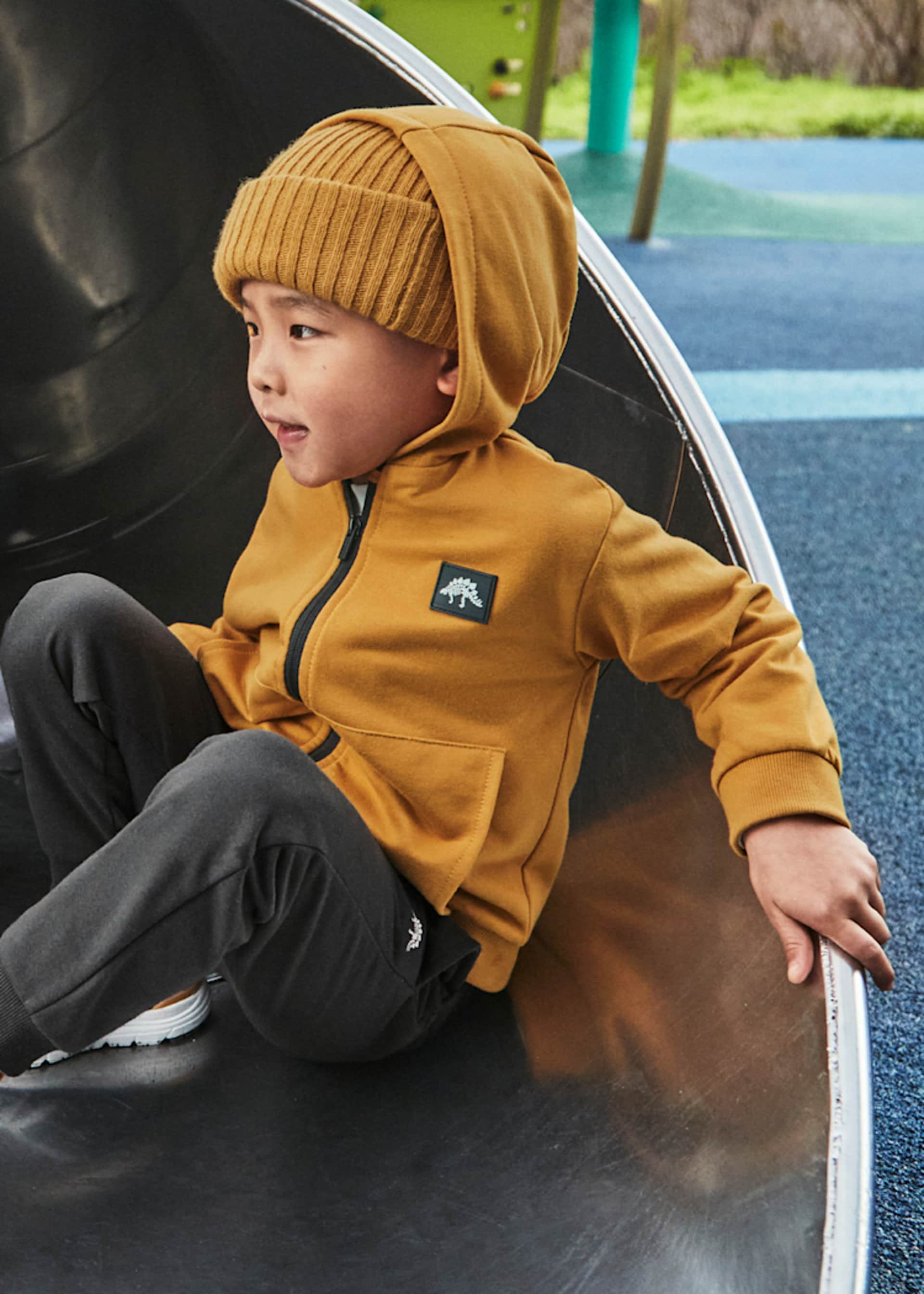 Boys tracksuit with t-shirt