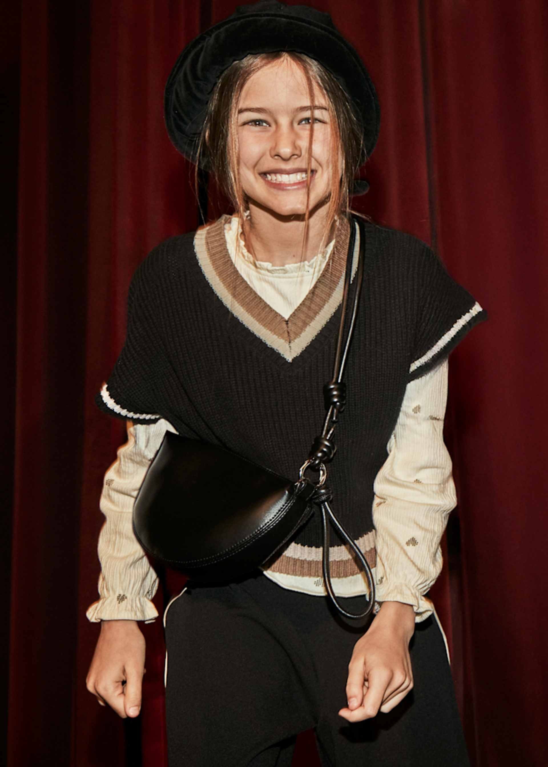 Kamizelka contrast dla dziewczynki