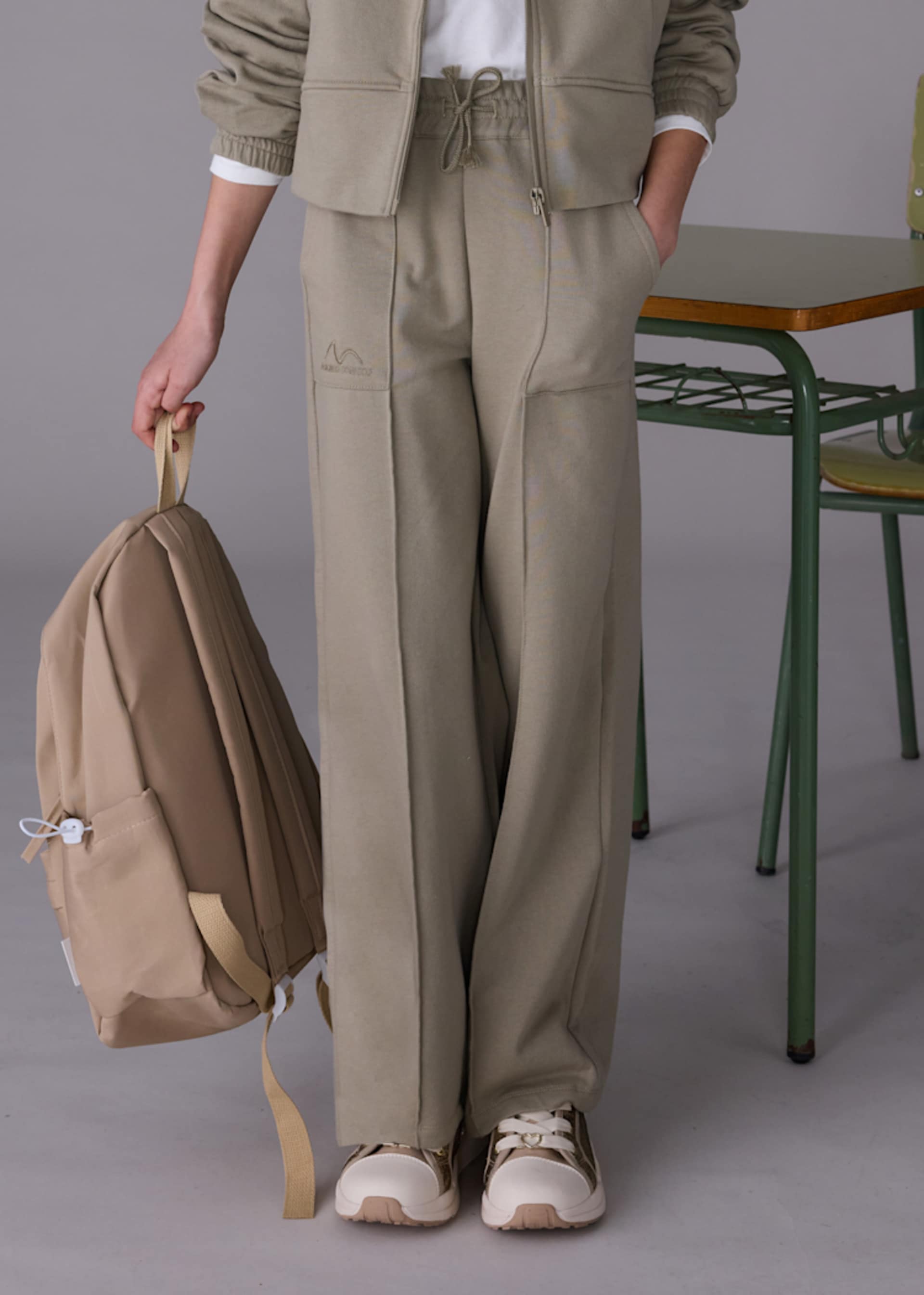 Girls flared trousers