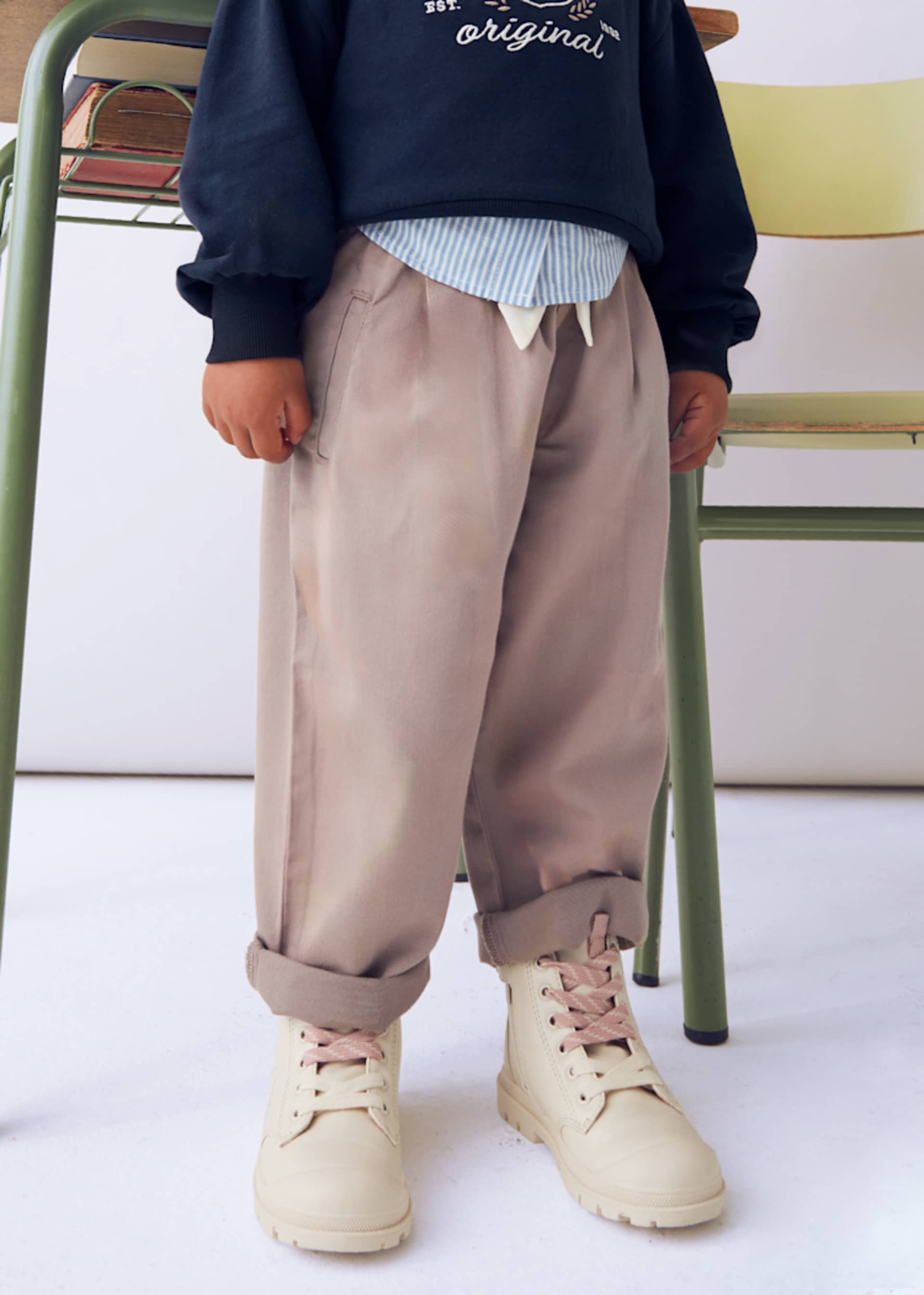 Pantaloni fluizi fetita