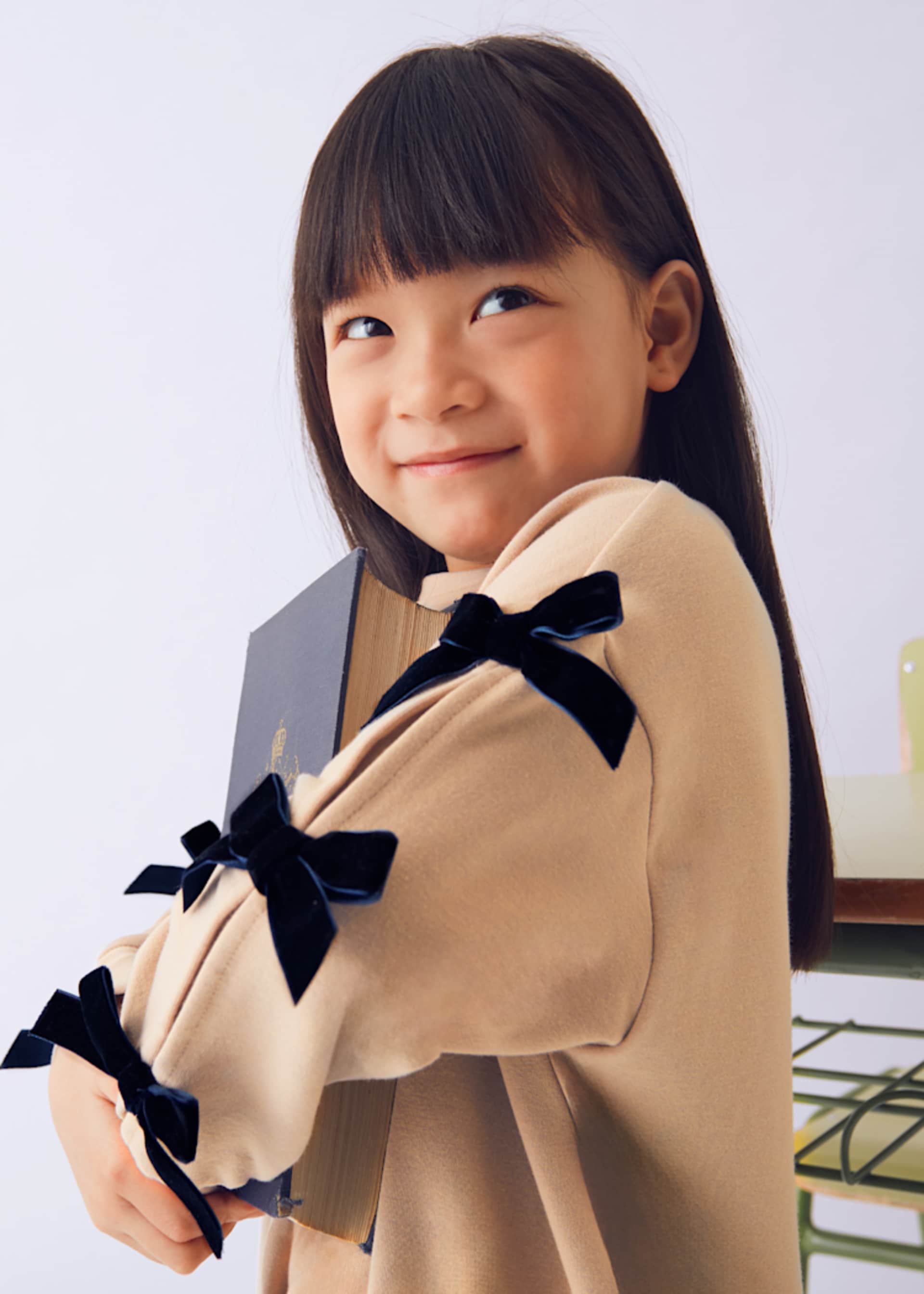 Girls legging and bow jumper set