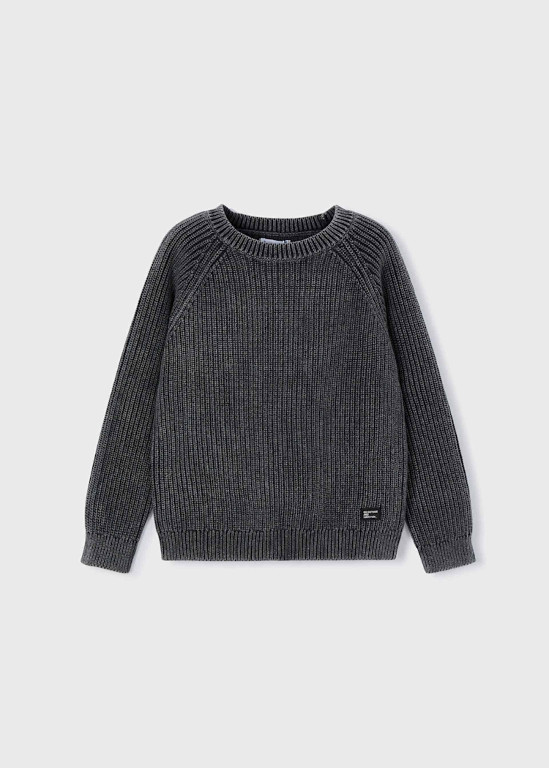 Boys long sleeved jumper