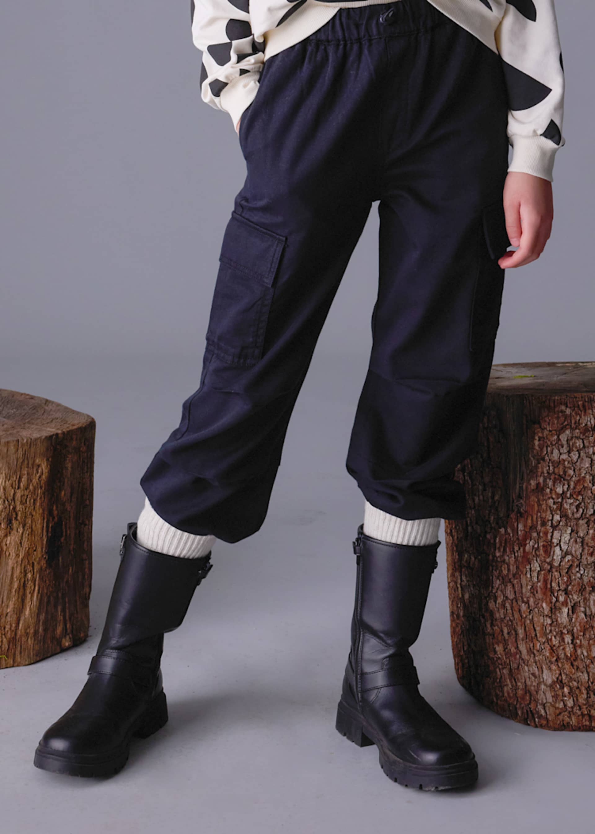 Pantaloni jogger cargo fata