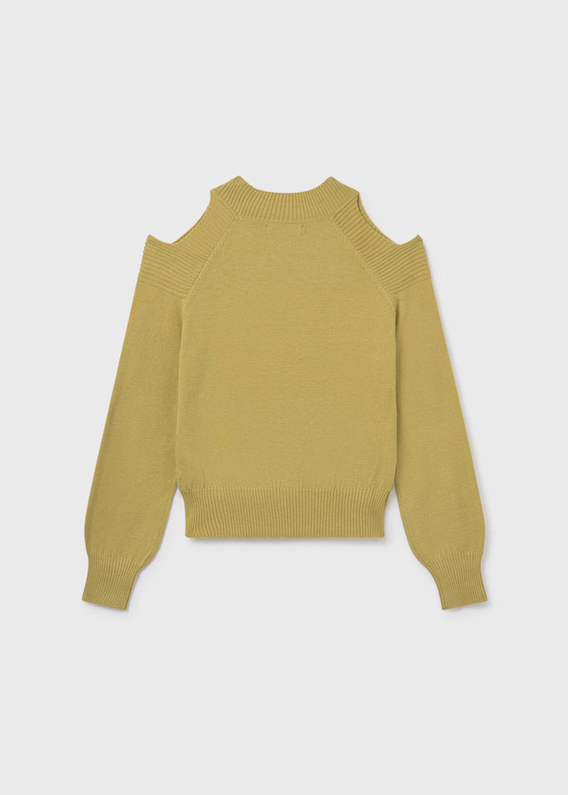 Girls open shoulder jumper