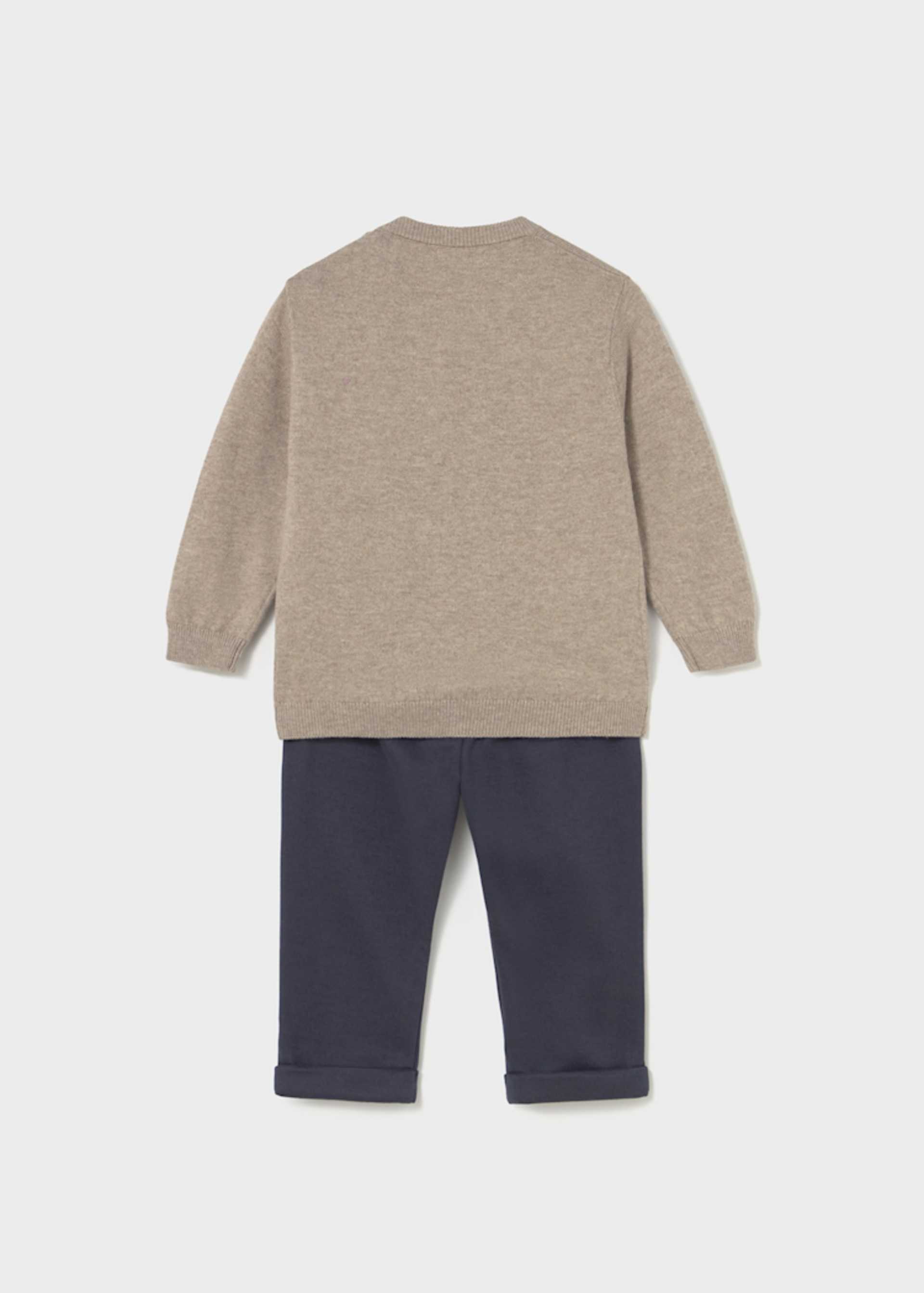 Conjunto pantalón y suéter animal bebé